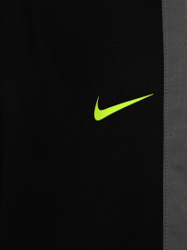 Спортивний костюм NIKE Colorblocked Therma модель 86H989-023 Спортивний костюм NIKE Colorblocked Therma модель 86H989-023 Фото