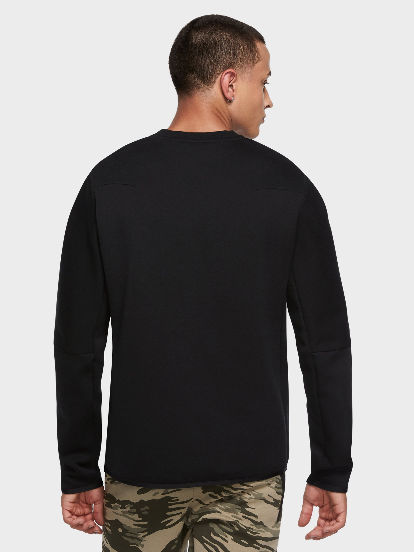 Спортивна кофта NIKE  Sportswear Tech Fleece модель CU4505-010 Фото