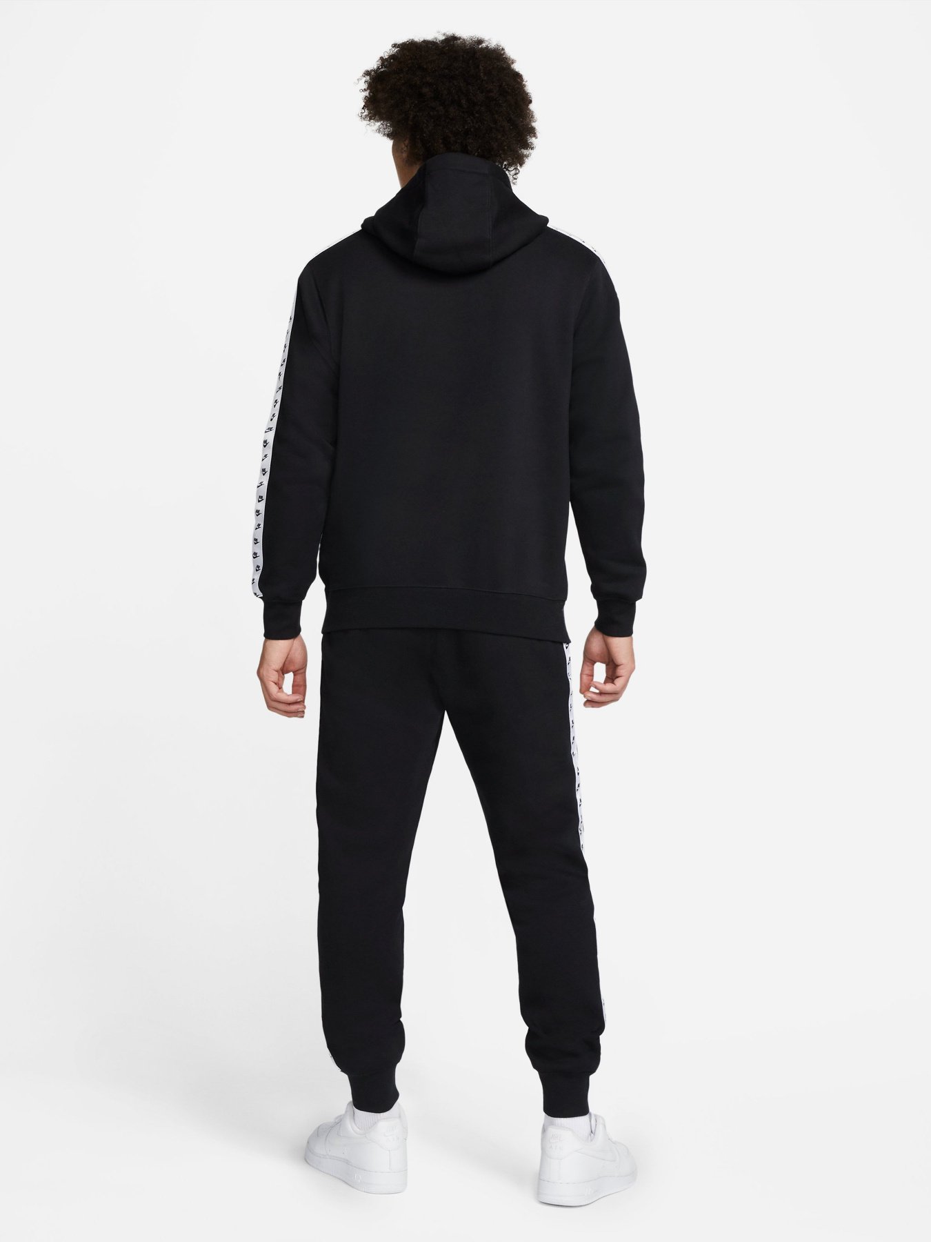 Спортивный костюм NIKE  Sport Essential модель DM6838-010 Фото