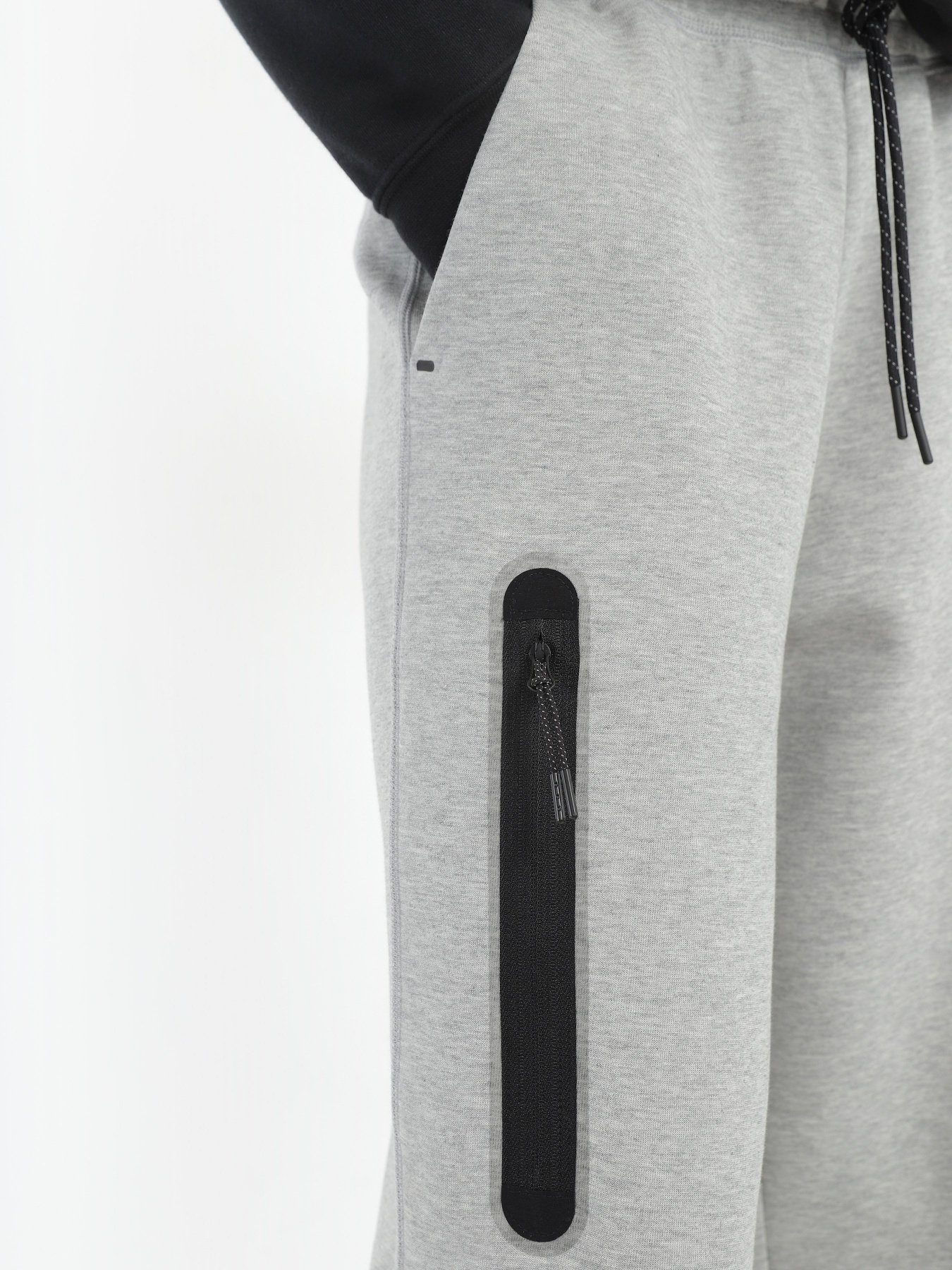 Штани спортивні NIKE Sportswear Tech Fleece модель CW4292-063 Фото