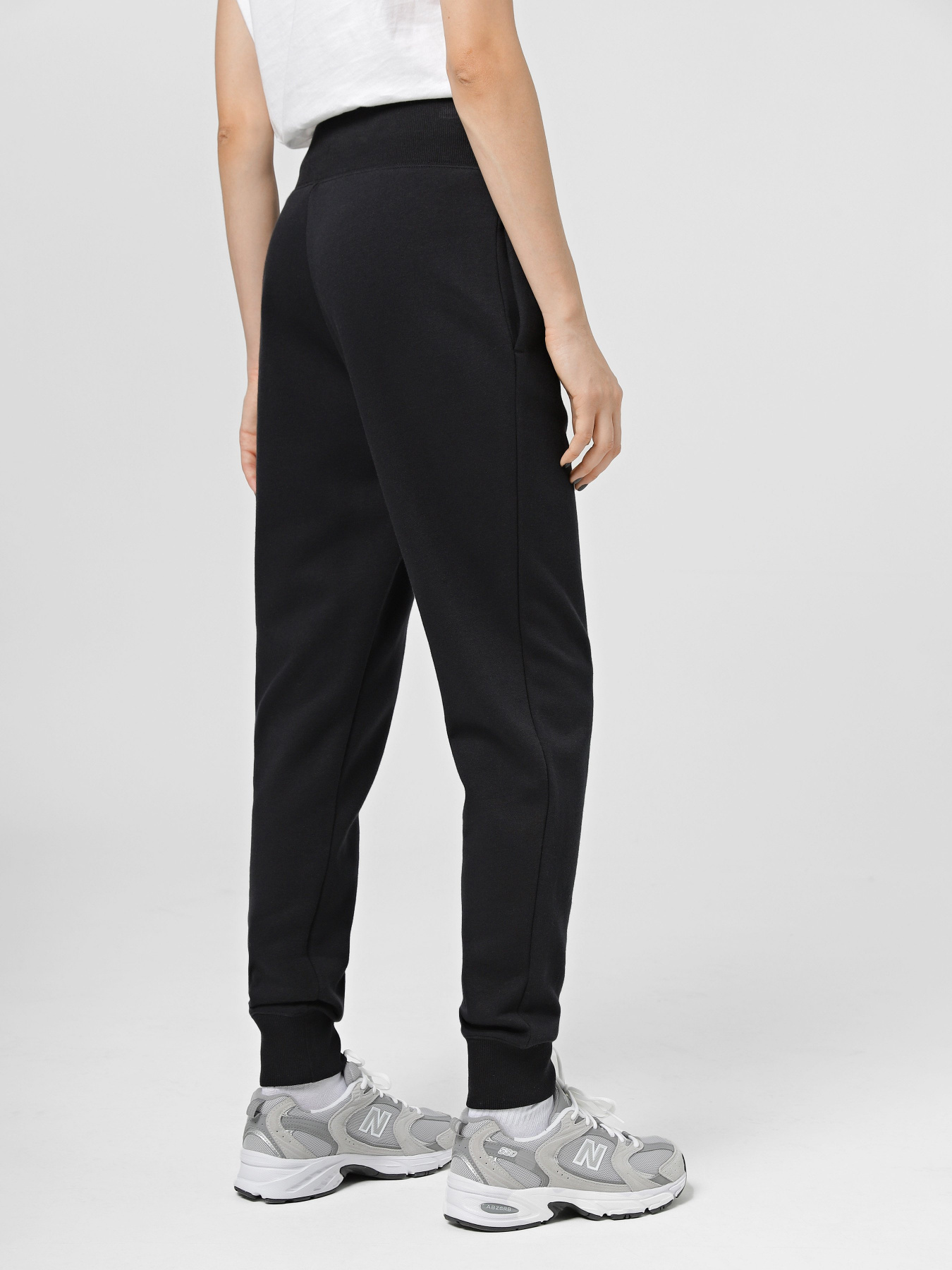 Штани спортивні NIKE Sportswear Phoenix Fleece модель DQ5688-010 Фото