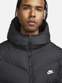 Зимова куртка NIKE Sportswear Storm-FIT Windrunner модель DR9609-010 Фото