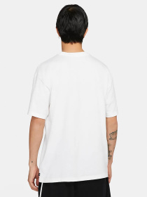 Футболка NIKE SB LOGO SKATE модель DC7817-100 Футболка NIKE SB LOGO SKATE модель DC7817-100 Фото