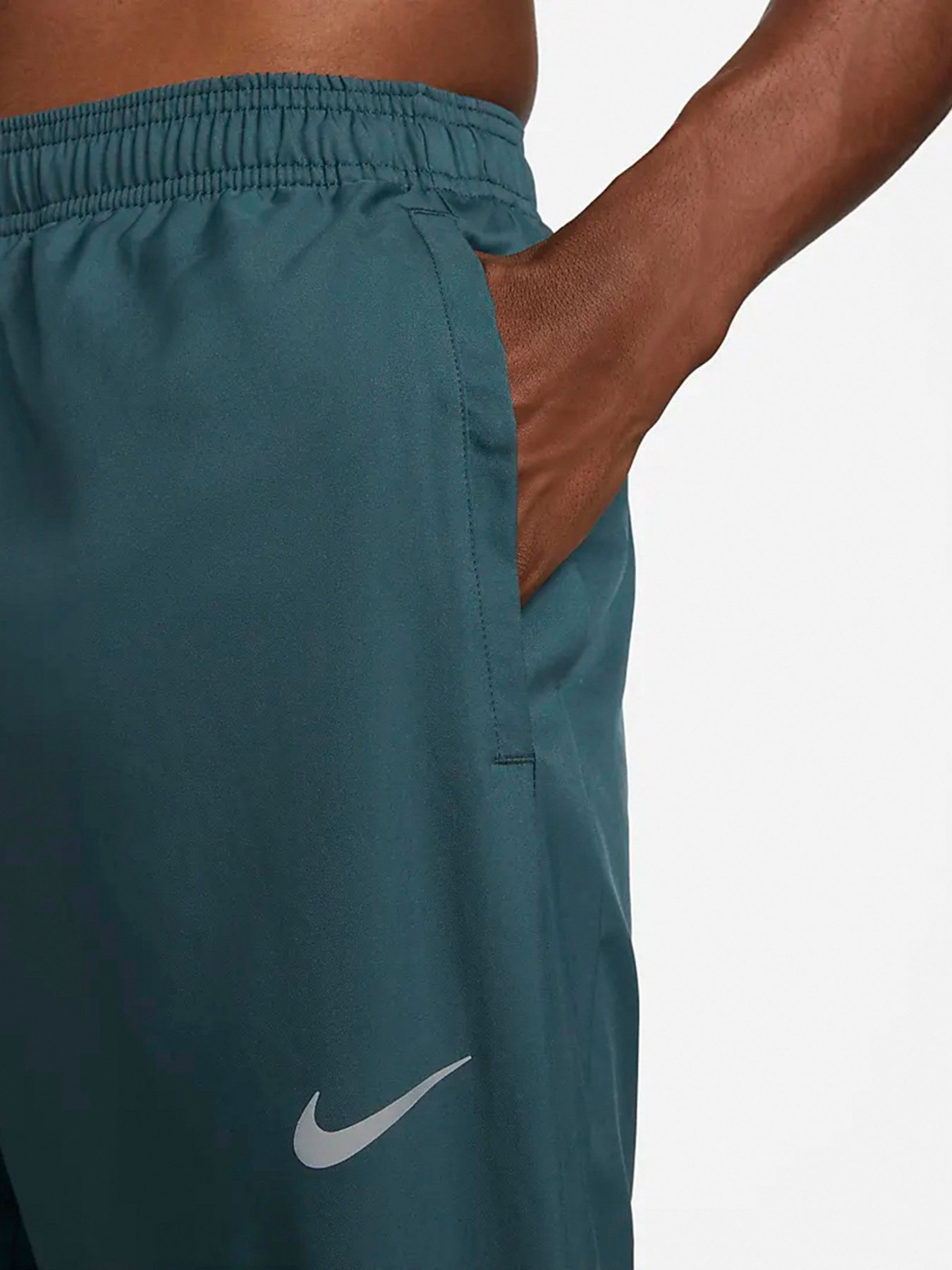 Спортивні штани NIKE Dri-FIT Challenger модель DD4894-309 Фото