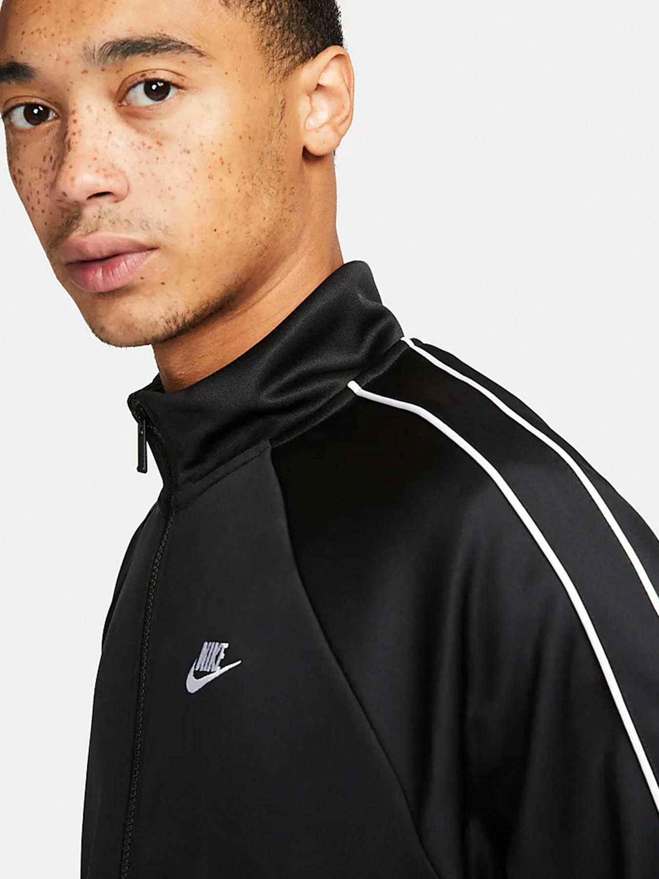 Спортивна кофта NIKE Sportswear Club модель DX0670-010 Фото