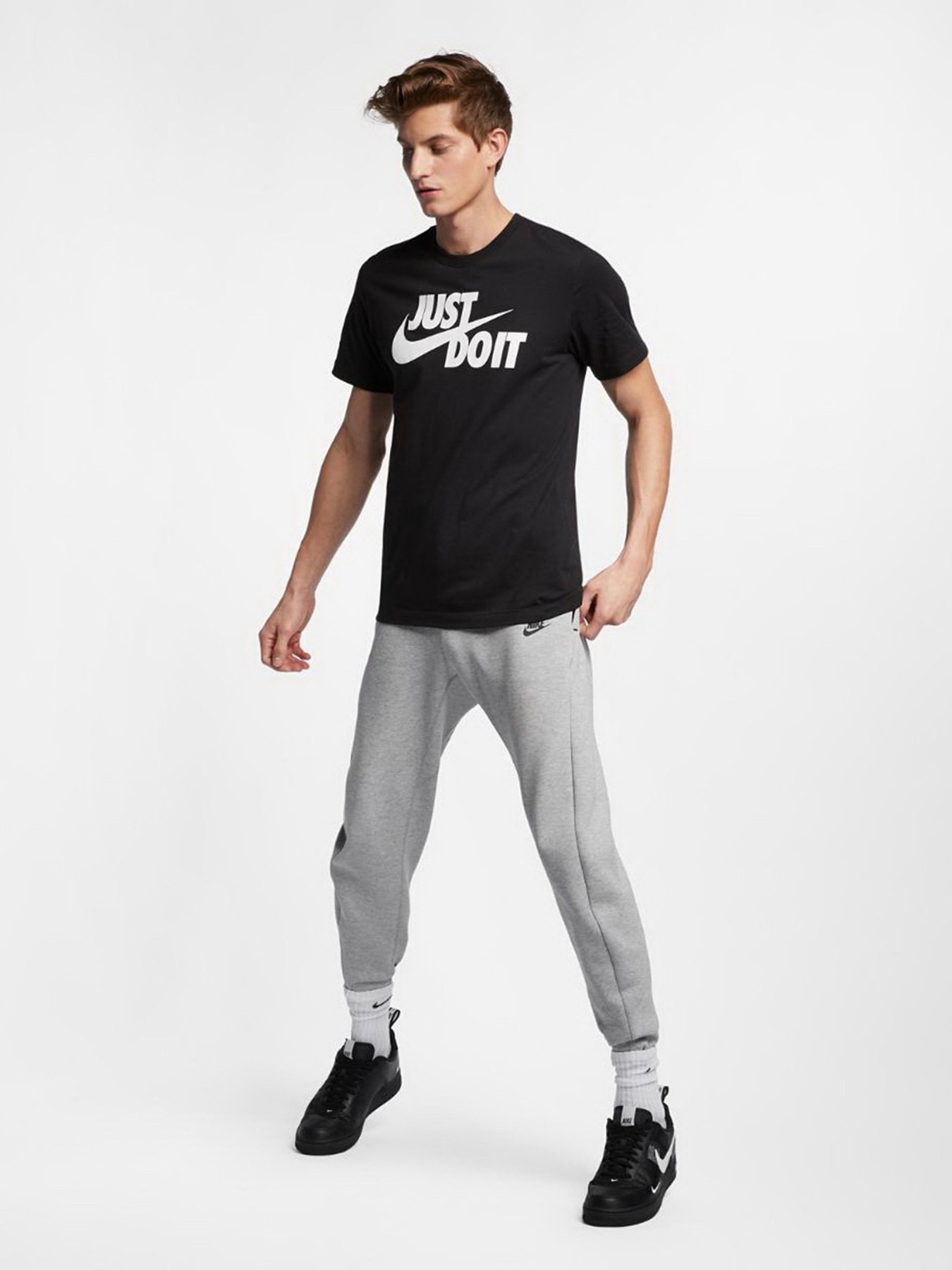 Футболка NIKE Nsw Tee Just Do It Swoosh модель AR5006-011 Фото
