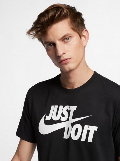 Футболка NIKE Nsw Tee Just Do It Swoosh модель AR5006-011 — фото - INTERTOP