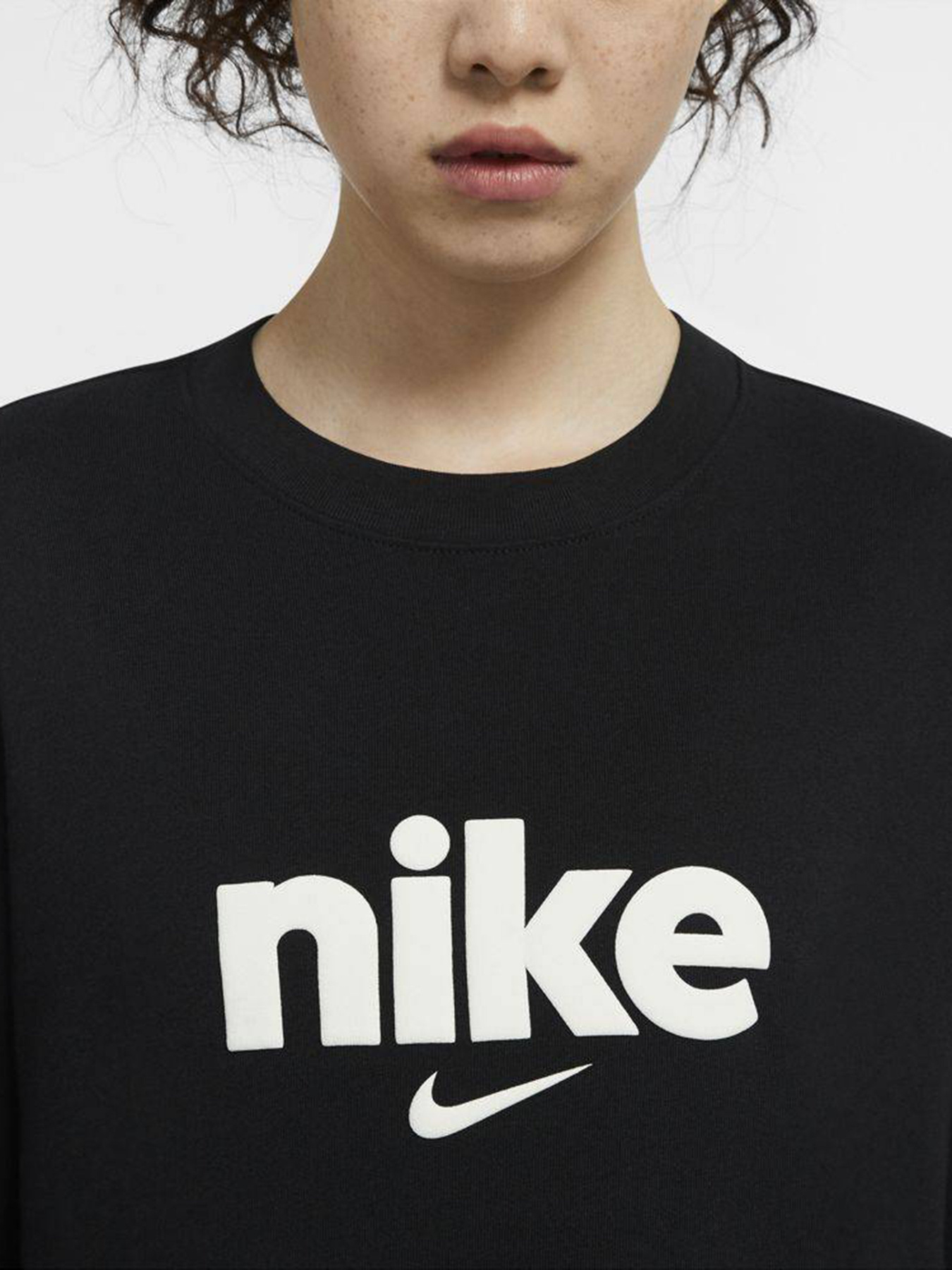 Свитшот NIKE Sportswear модель CU5034-010 Фото