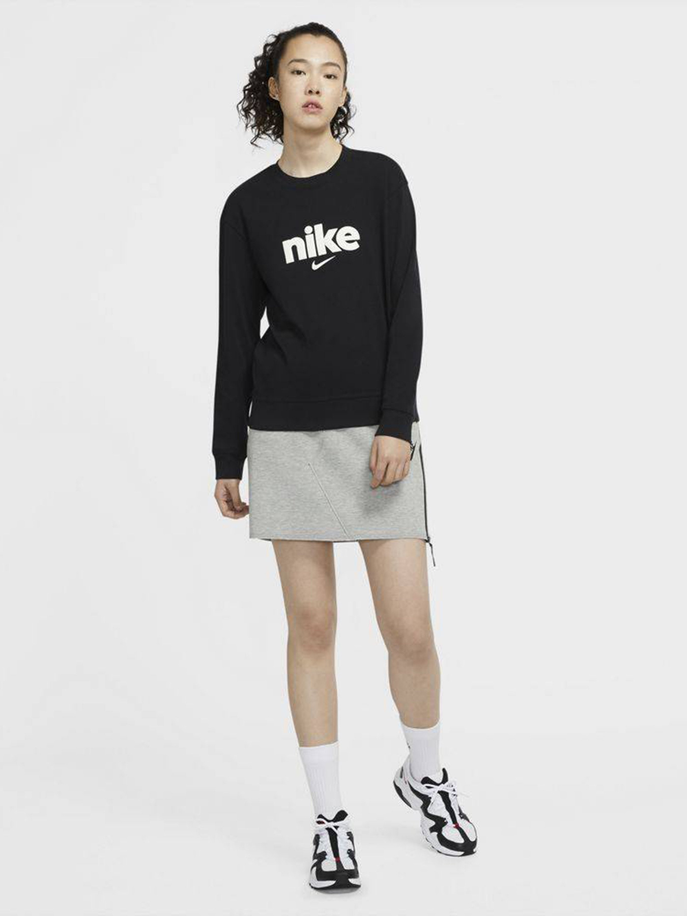 Свитшот NIKE Sportswear модель CU5034-010 Свитшот NIKE Sportswear модель CU5034-010 Фото