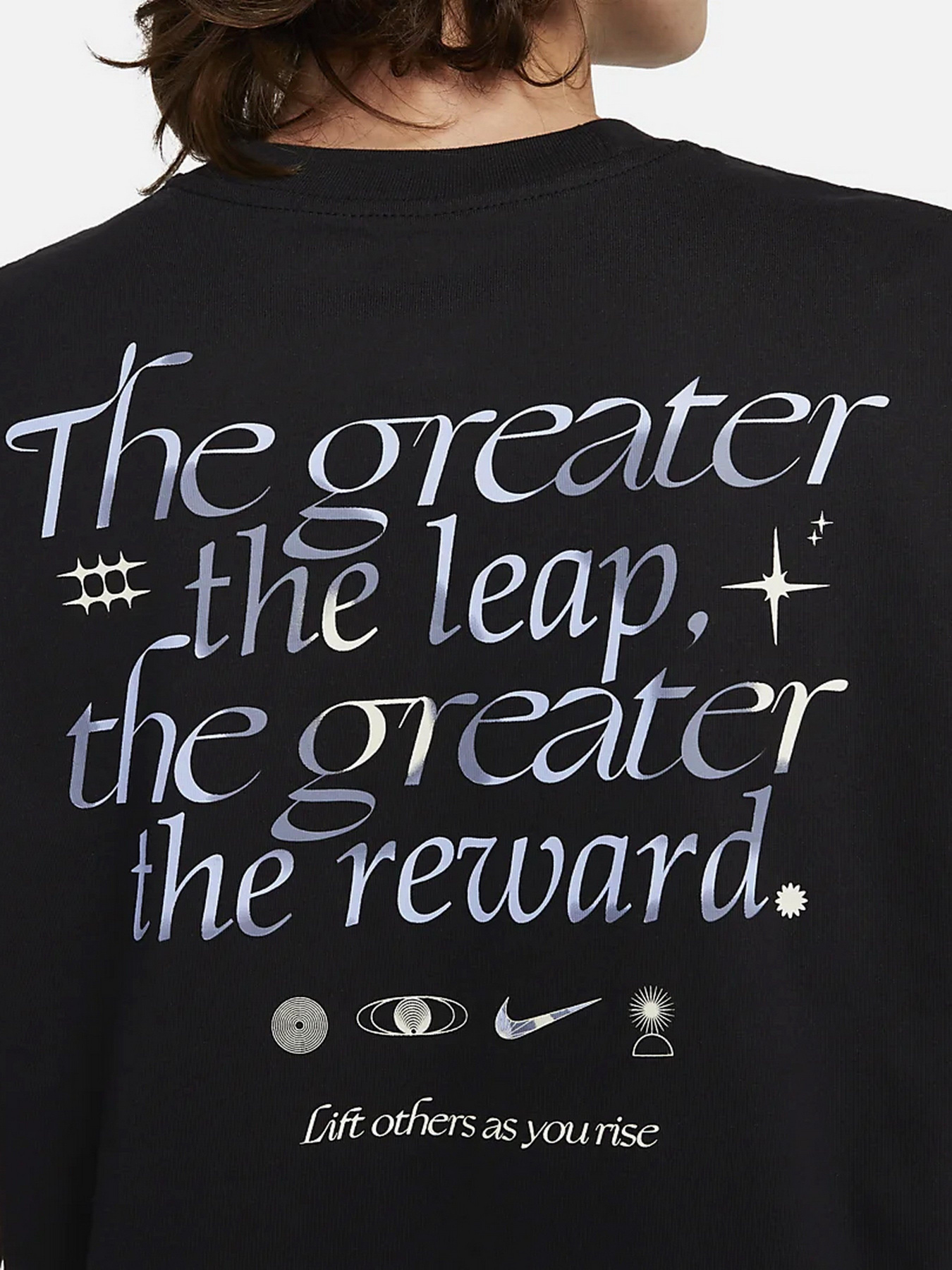 Футболка NIKE Sportswear модель DX7932-010 Фото