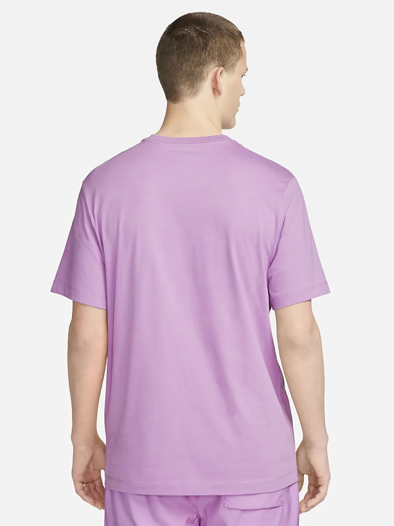 Футболка NIKE Sportswear Club модель AR4997-532 Футболка NIKE Sportswear Club модель AR4997-532 Фото