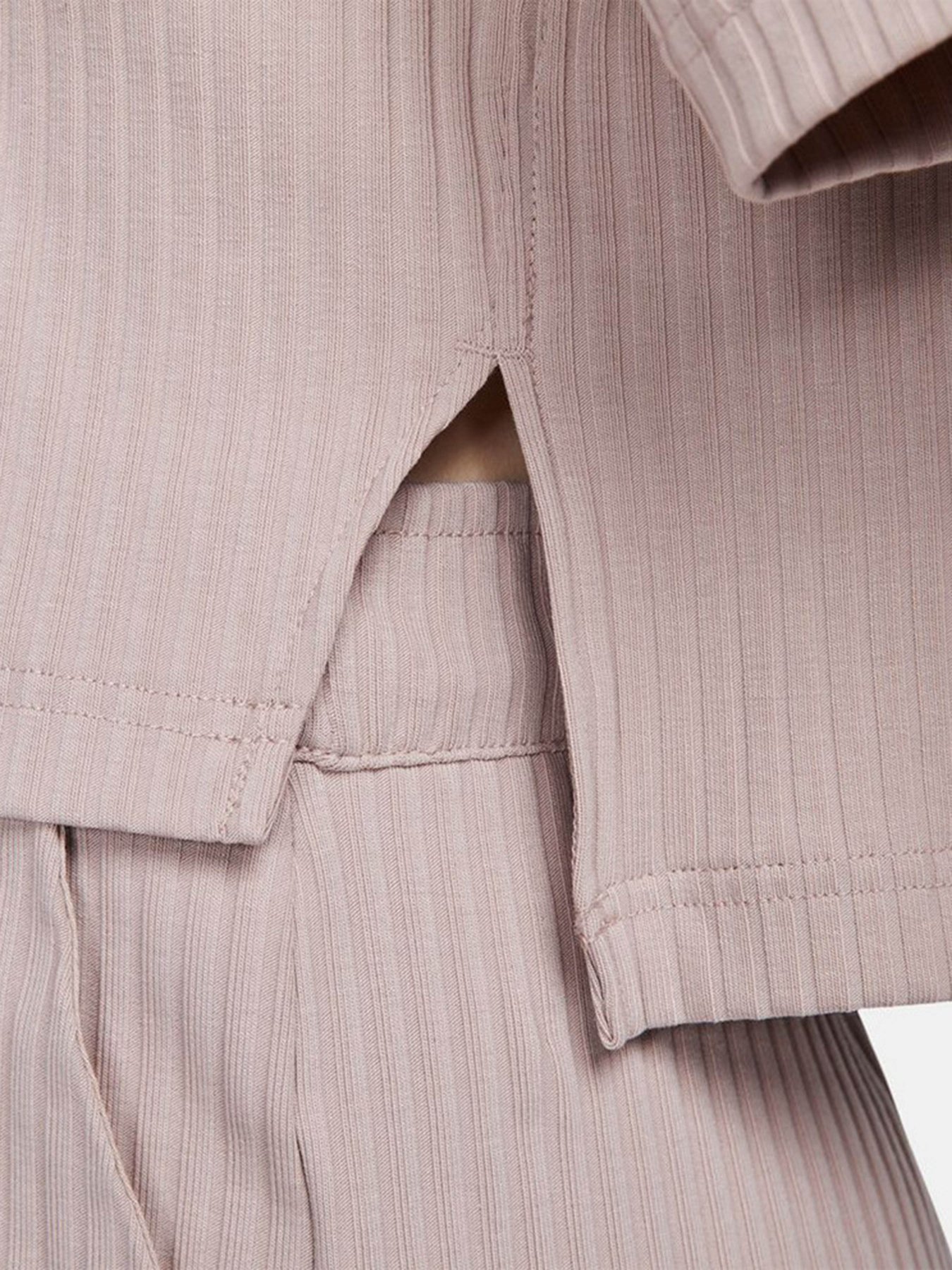 Футболка NIKE NSW RIB JRSY SS модель DV7870-272 Фото