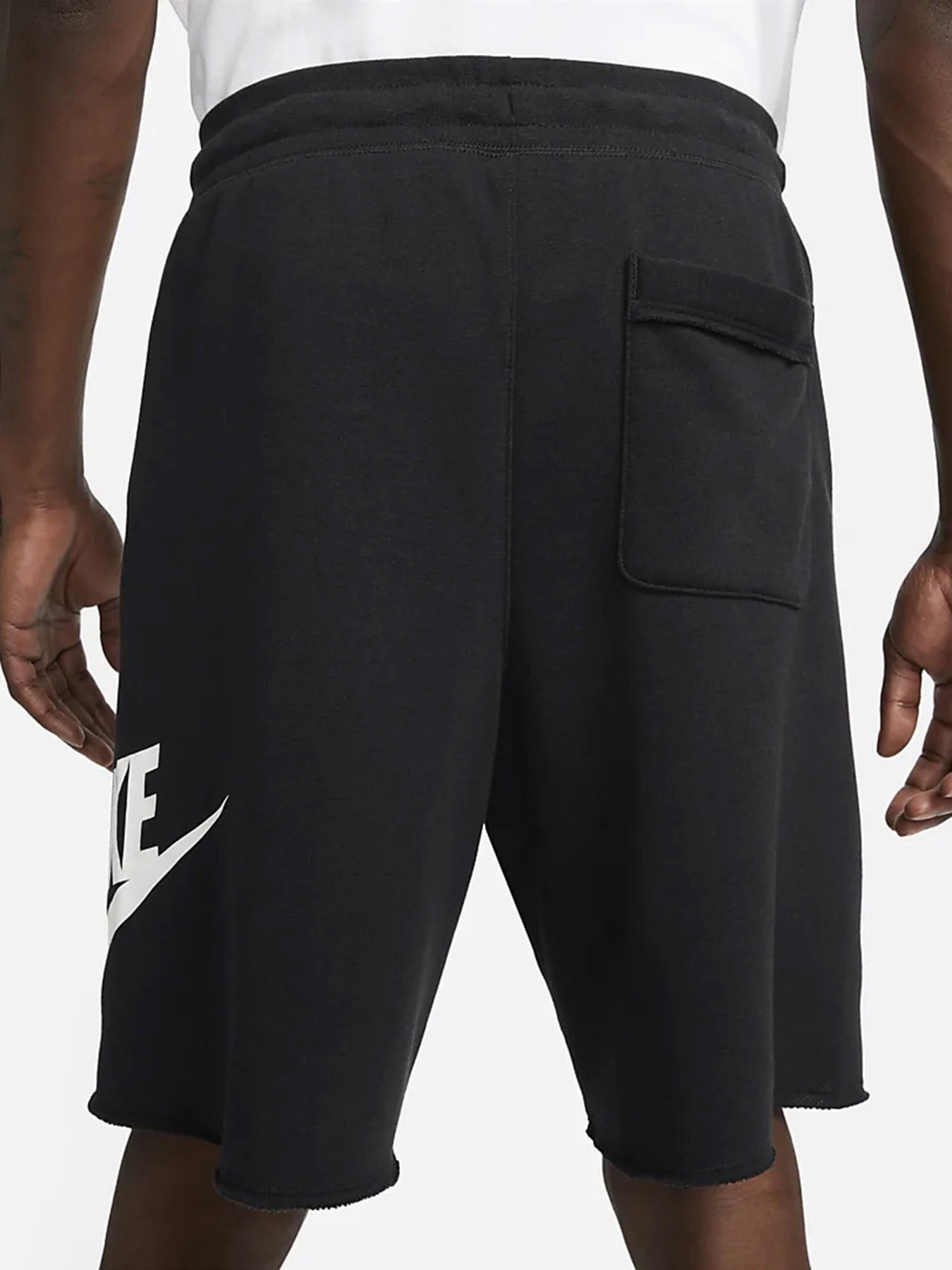 Повседневные шорты NIKE CLUB ALUMNI модель DX0502-010 Фото