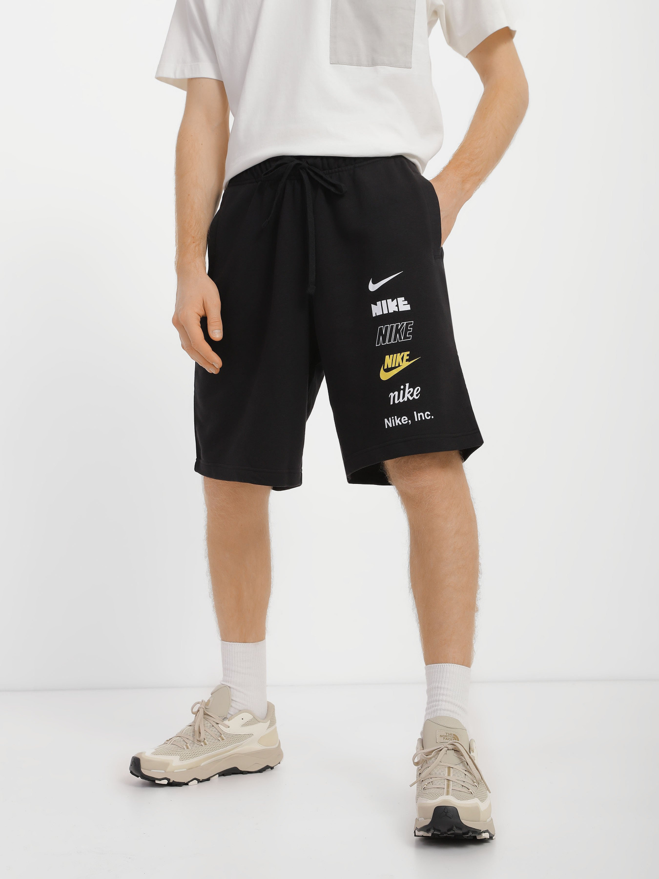 Шорты NIKE Club Fleece модель FB8830-010 Фото