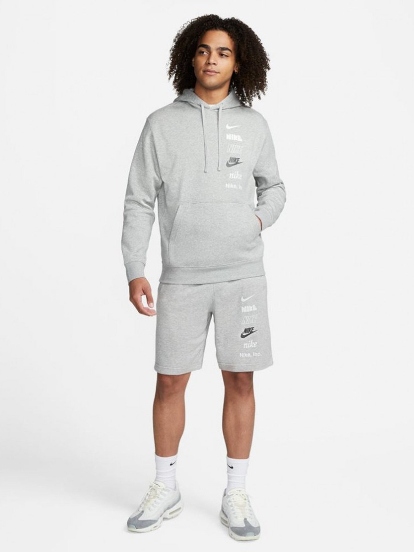 Шорти спортивні NIKE Club Fleece модель FB8830-063 Фото