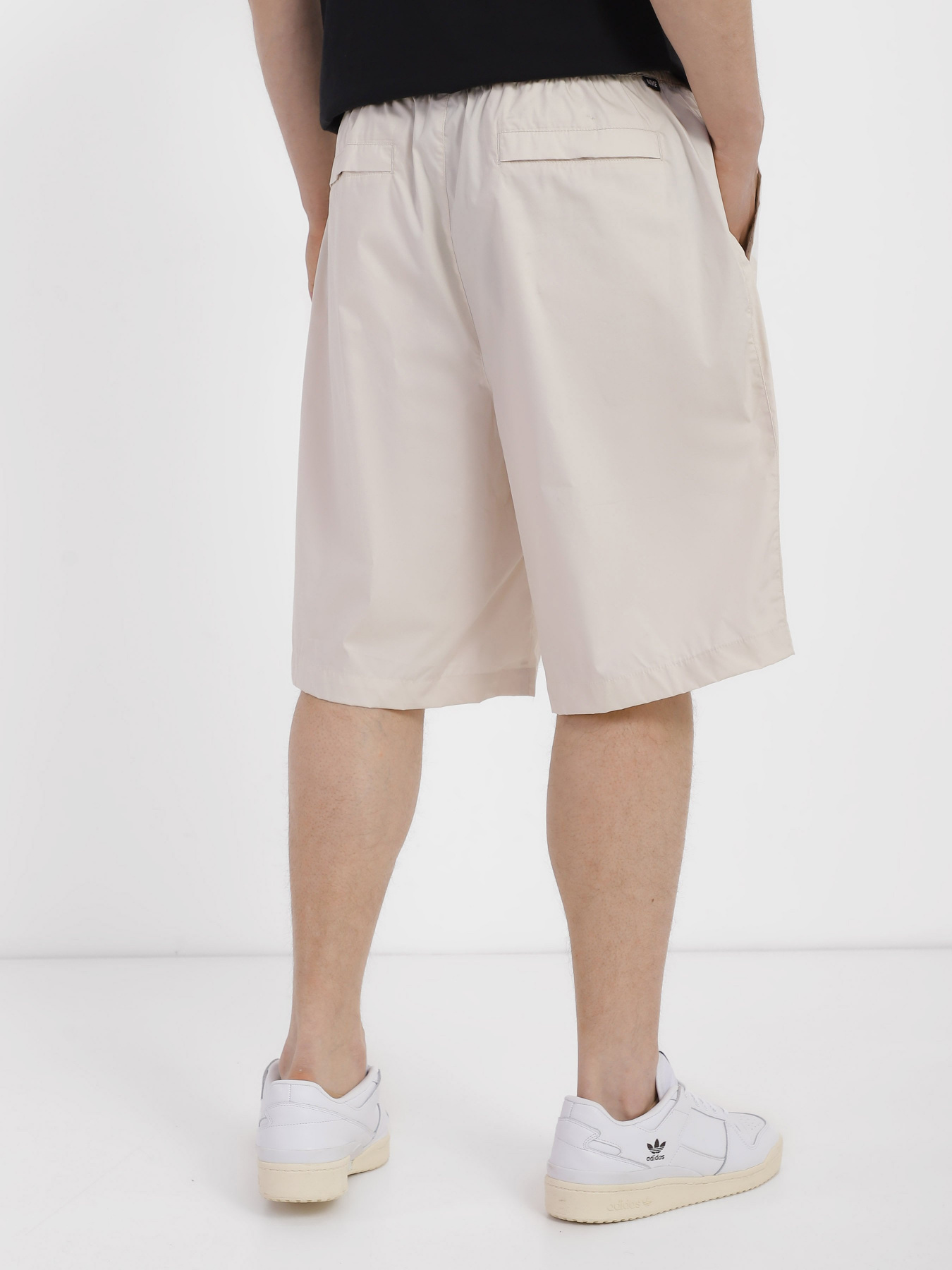 Шорты NIKE Sportswear Sport Essential модель DM6917-104 Фото