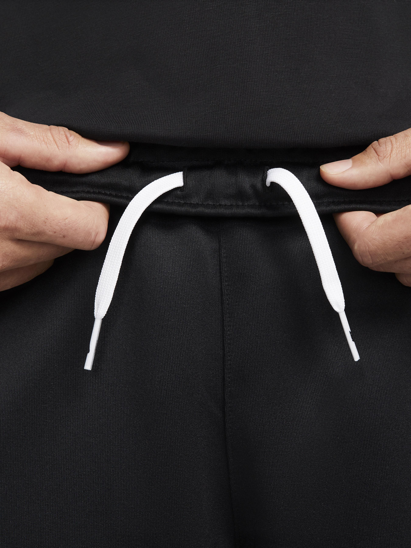 Повседневные шорты NIKE Club модель DX0733-010 Фото