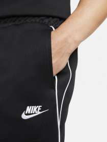 Повседневные шорты NIKE Club модель DX0733-010 Фото