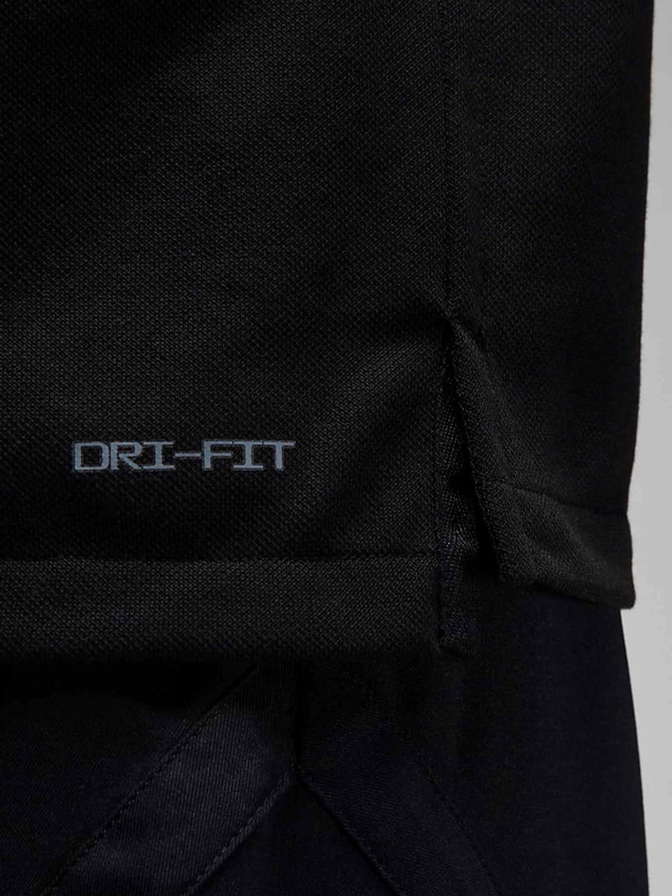 Футболка спортивна NIKE Jordan Dri-FIT Sport модель DZ0540-010 Фото