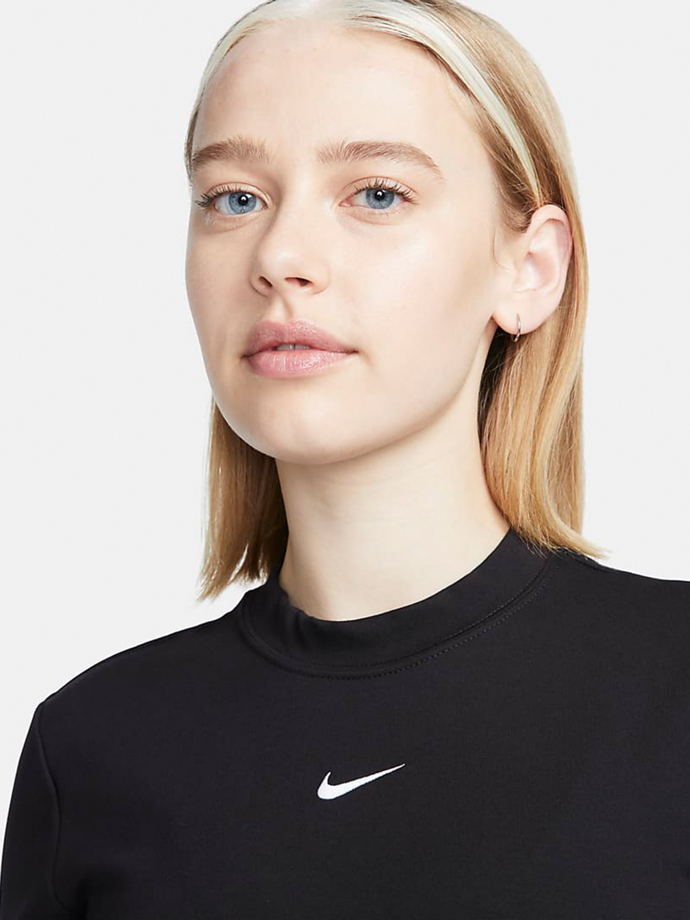 Платье миди NIKE Essntl Midi Dress модель DV7878-010 Фото