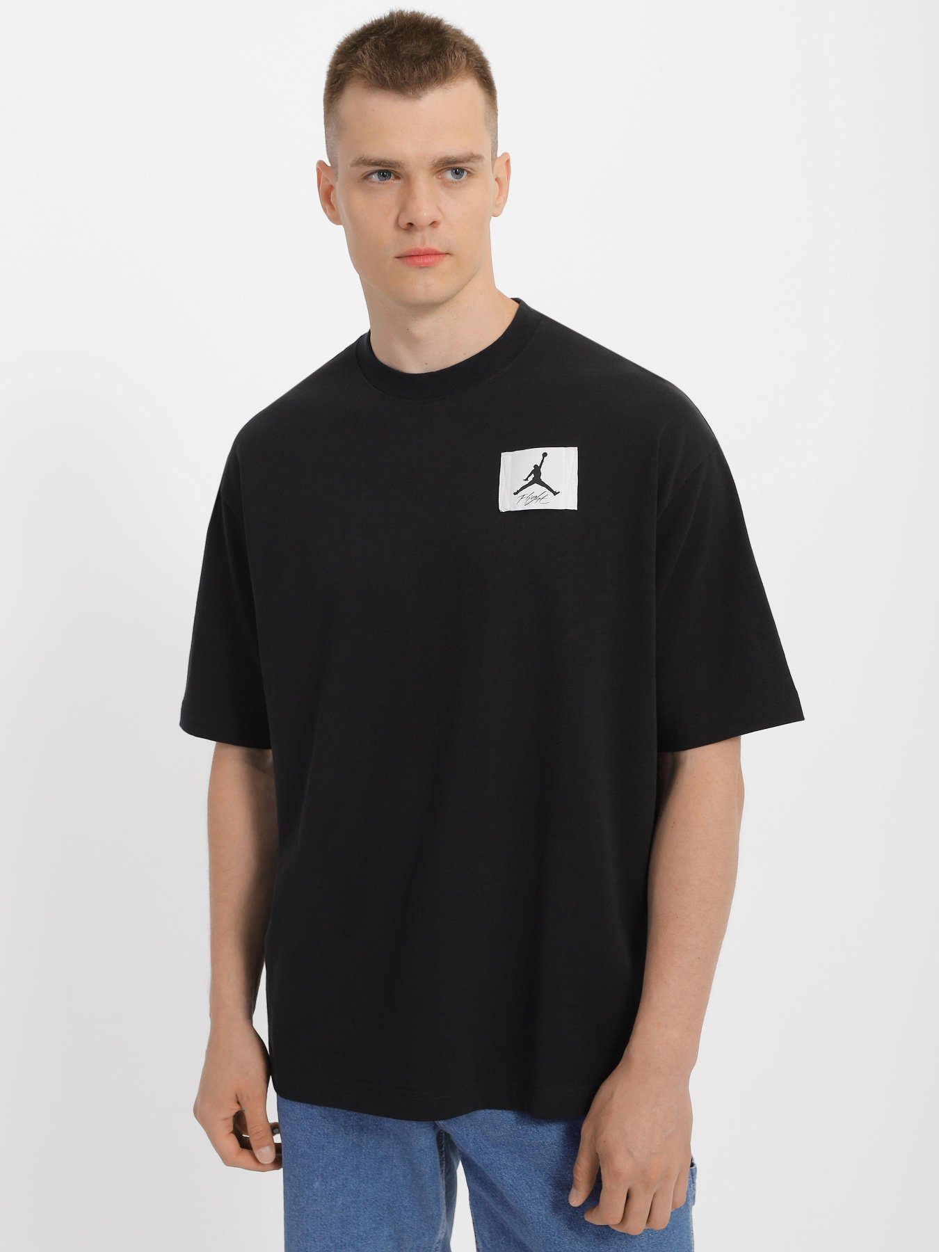 Футболка NIKE Flight Essentials модель DZ7313-010 Фото