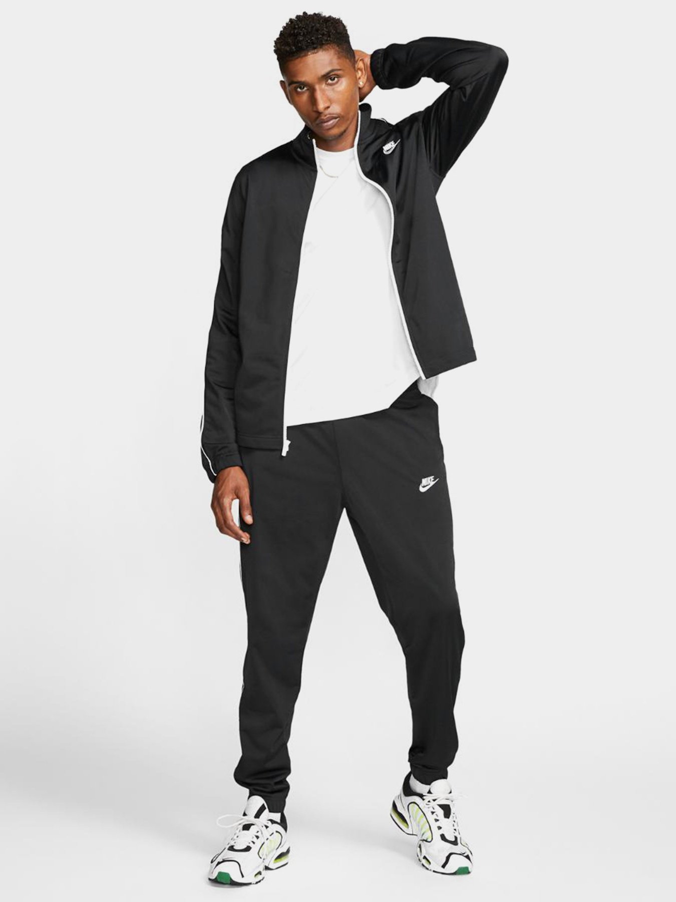 Спортивный костюм NIKE Nsw Ce Trk Suit Wvn Basic модель BV3034-010 Фото