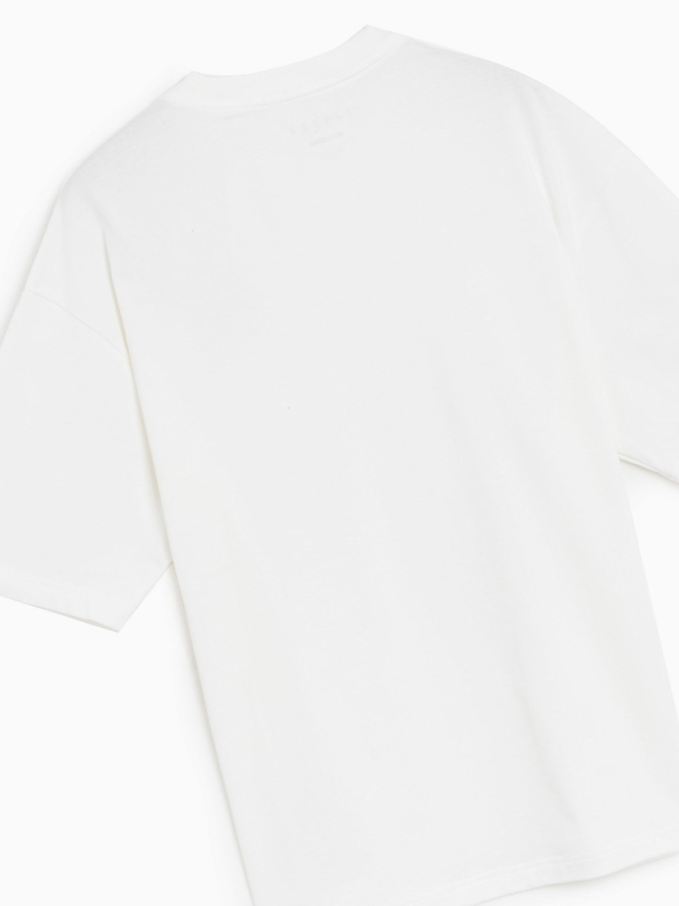 Футболка NIKE Flight Essentials модель DZ7313-100 Фото