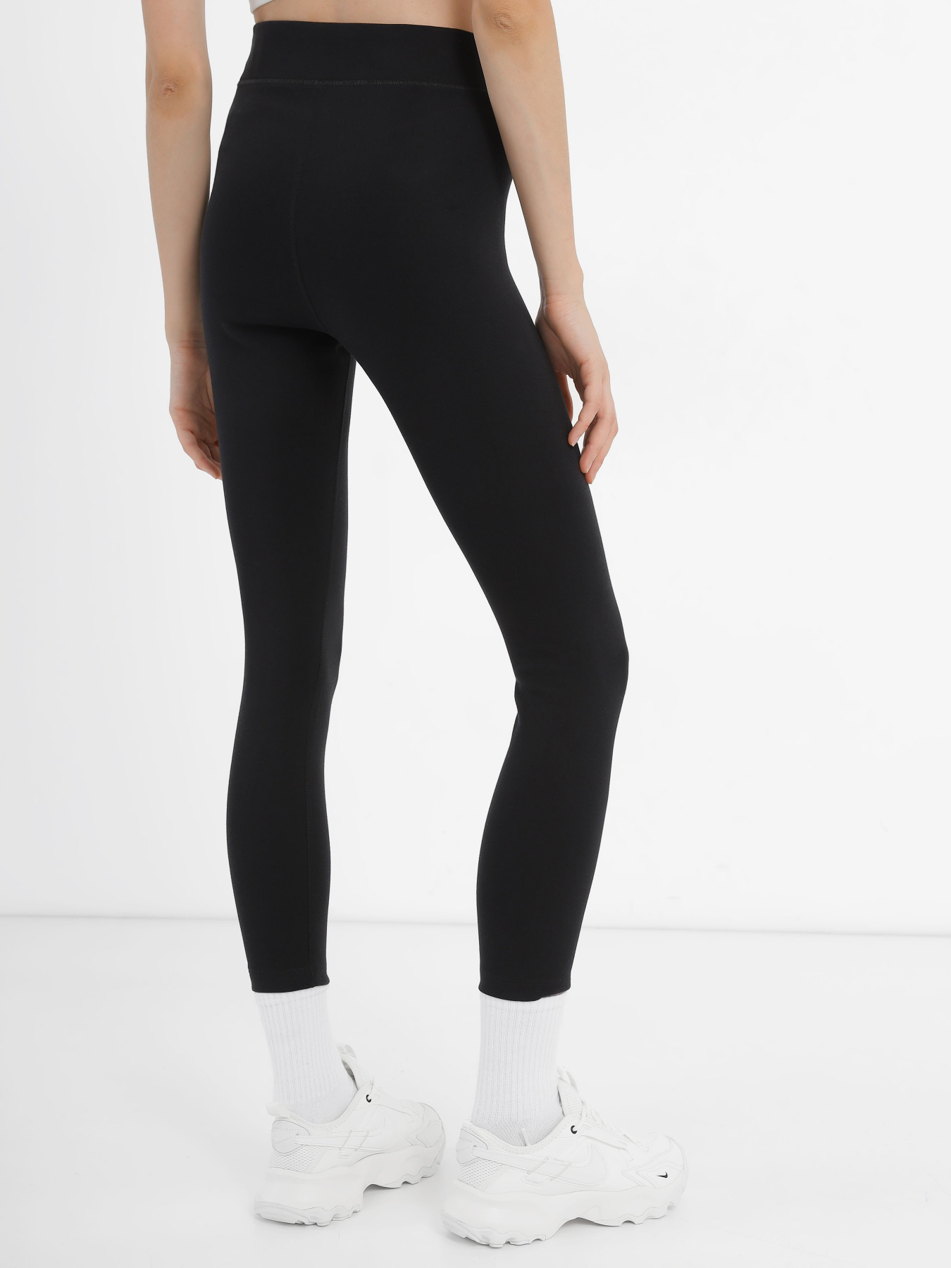 Спортивні леггінси NIKE HIGH-WAISTED 7/8 модель DV7789-010 Спортивні леггінси NIKE HIGH-WAISTED 7/8 модель DV7789-010 Фото