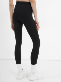 Спортивні леггінси NIKE HIGH-WAISTED 7/8 модель DV7789-010 Спортивні леггінси NIKE HIGH-WAISTED 7/8 модель DV7789-010 Фото