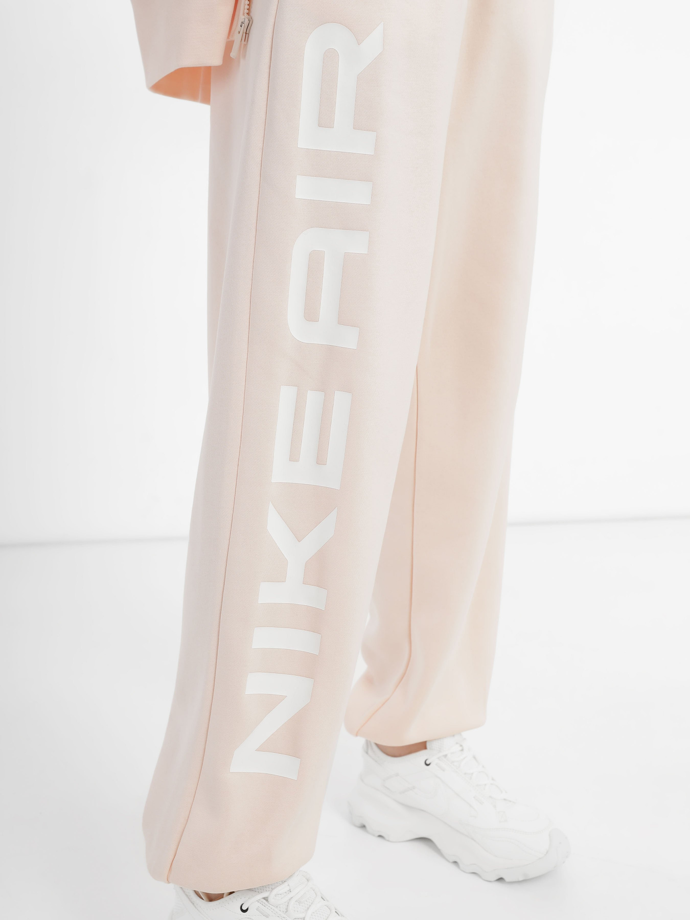 Штани спортивні NIKE Sportswear Air Модель FB8051-838 Фото