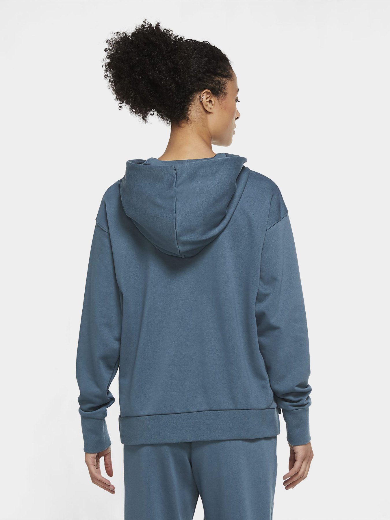 Худи NIKE Swoosh Fly Standard Issue модель CU3479-058 Фото