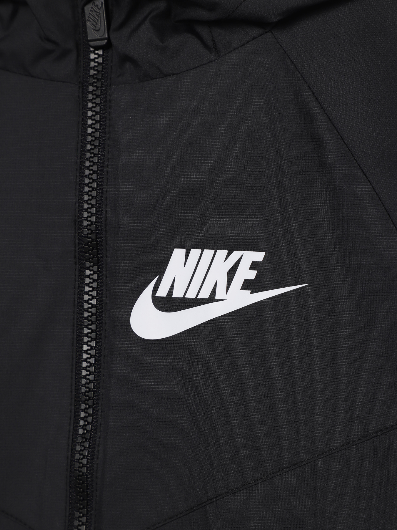 Вітровка NIKE Sportswear Windrunner модель 850443-011 Фото