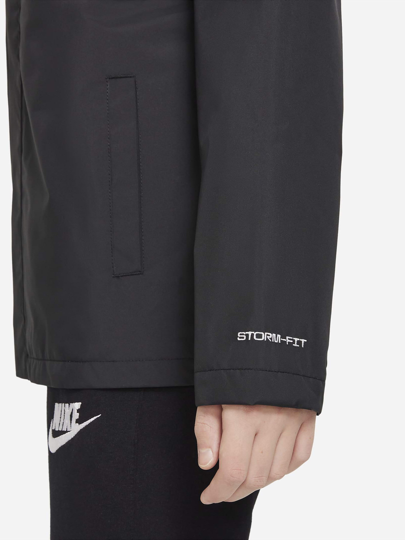 Зимова куртка NIKE  Sportswear Storm-FIT Windrunner модель DM8128-010 Фото