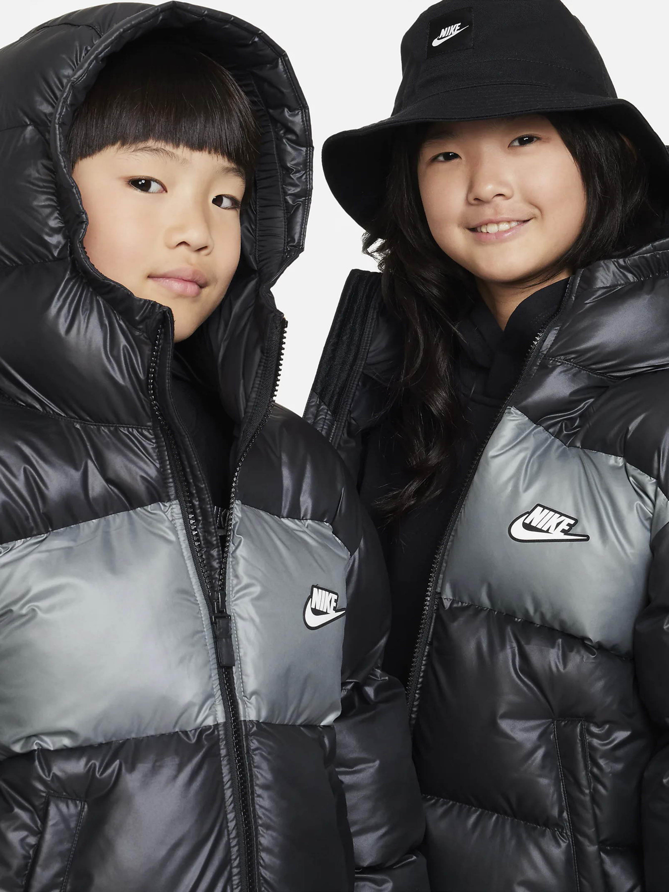 Зимняя куртка NIKE Sportswear Therma-FIT Repel Heavyweight модель FD2846-010 Фото