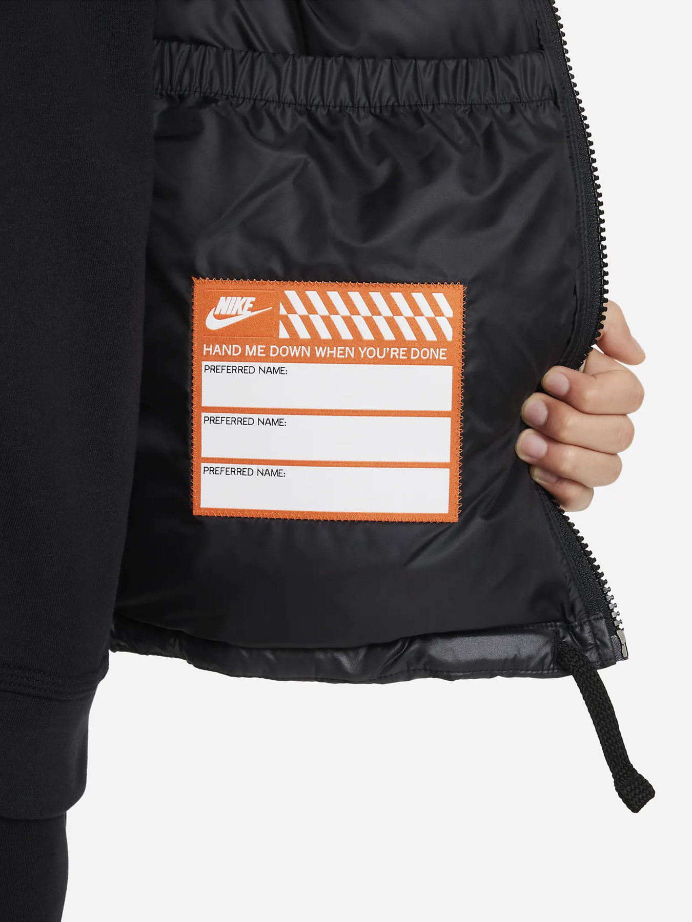 Зимова куртка NIKE Sportswear Therma-FIT Repel Heavyweight модель FD2846-010 Фото