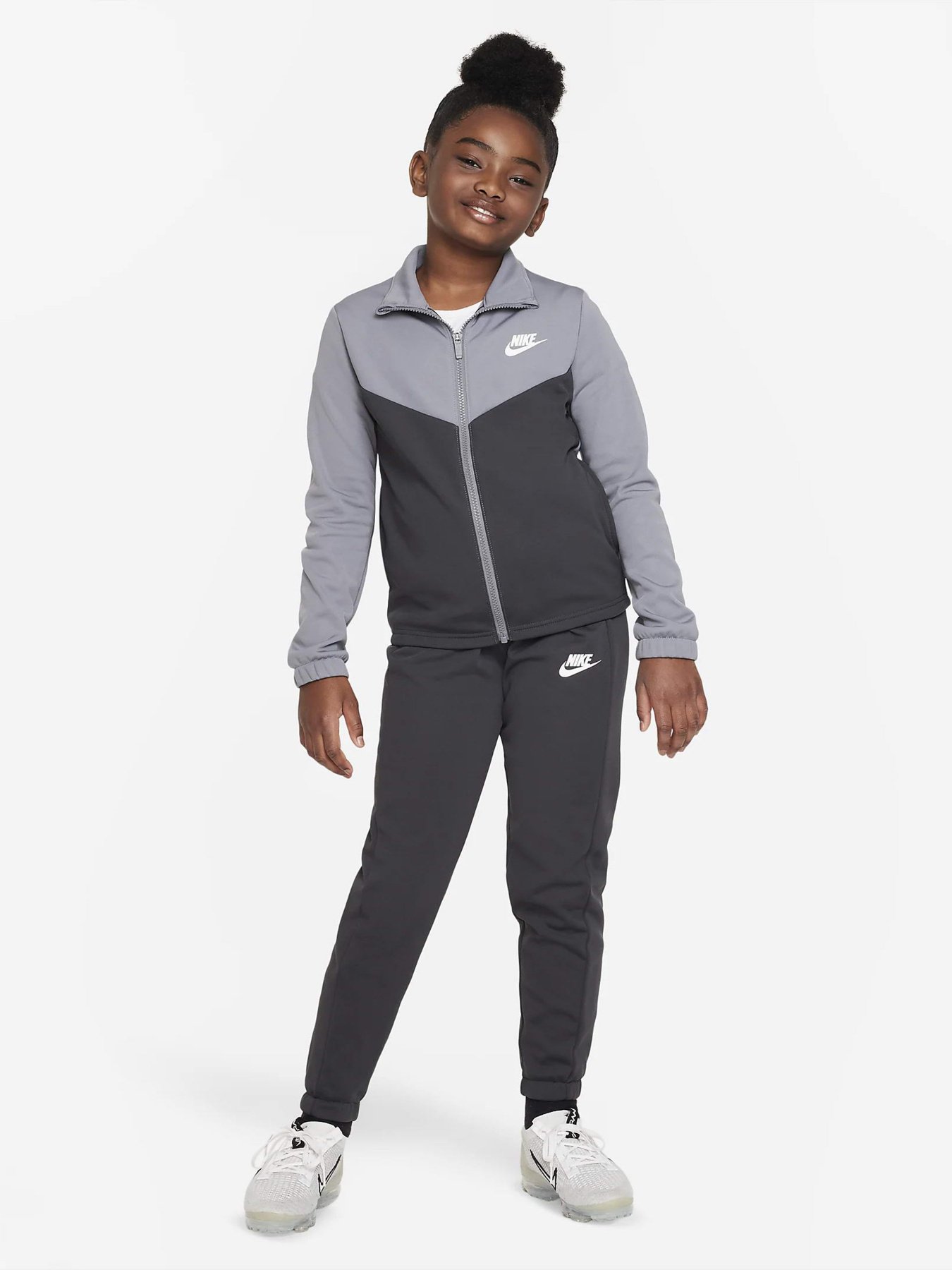 Спортивный костюм NIKE Sportswear модель FD3067-084 Фото