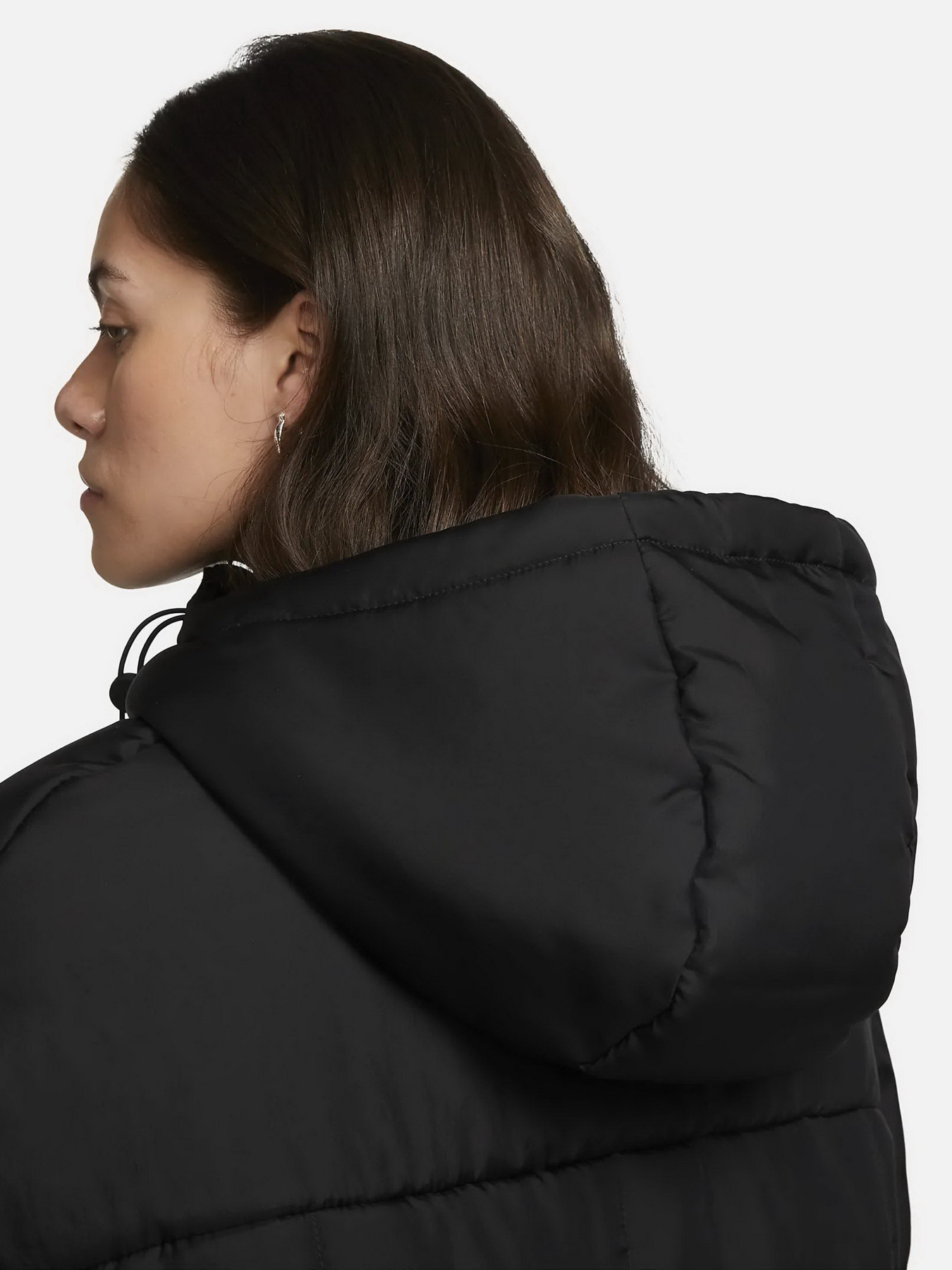 Зимняя куртка NIKE Sportswear Classic Puffer модель FB7672-010 Зимняя куртка NIKE Sportswear Classic Puffer модель FB7672-010 Фото