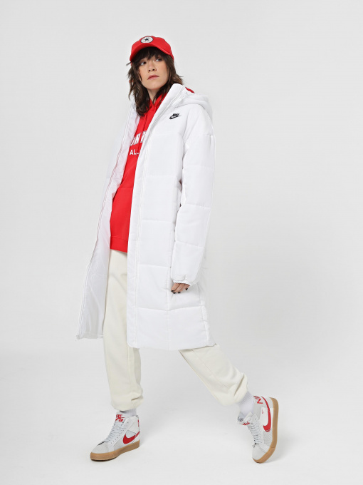 Куртки та дублянки NIKE Sportswear Classic Puffer модель FB7675-100 Фото