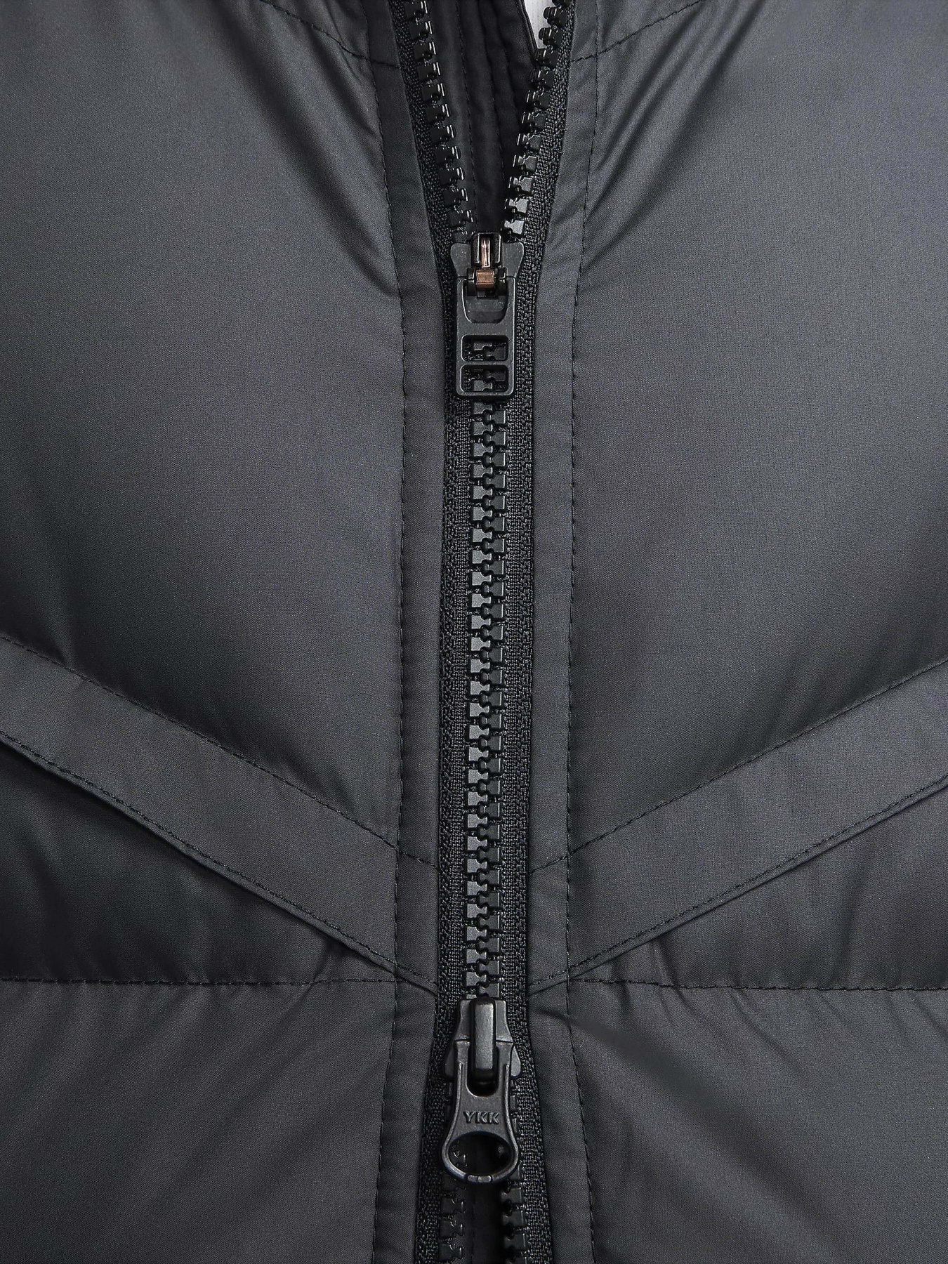 Парка NIKE STORM-FIT WINDRUNNER PRIMALOFT модель FB8189-010 Фото