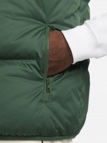 Жилет с утеплителем NIKE Sportswear Club PrimaLoft® модель FB7373-323 Фото