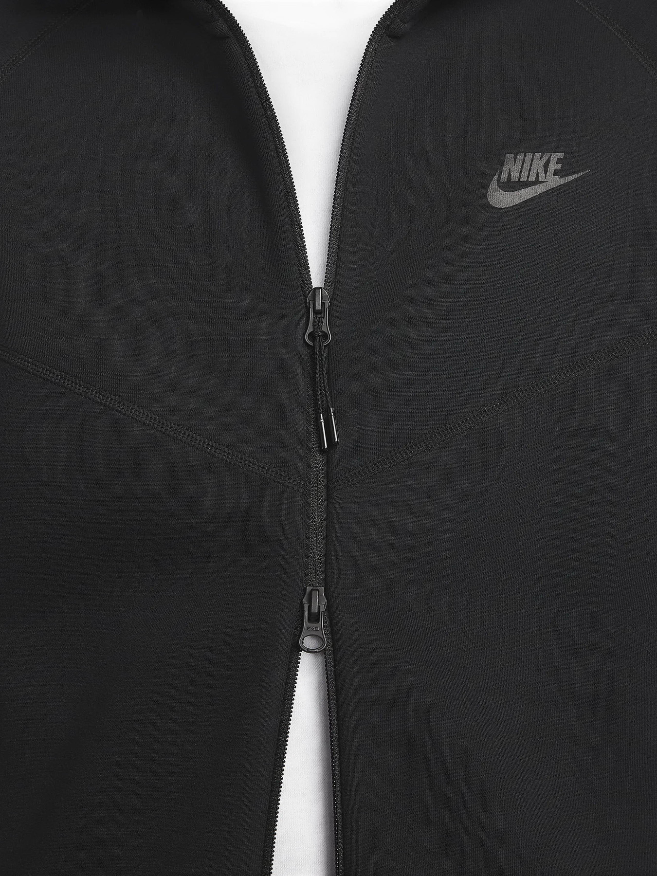 Спортивна кофта NIKE SPORTSWEAR TECH FLEECE WINDRUN модель FB7921-010 Фото