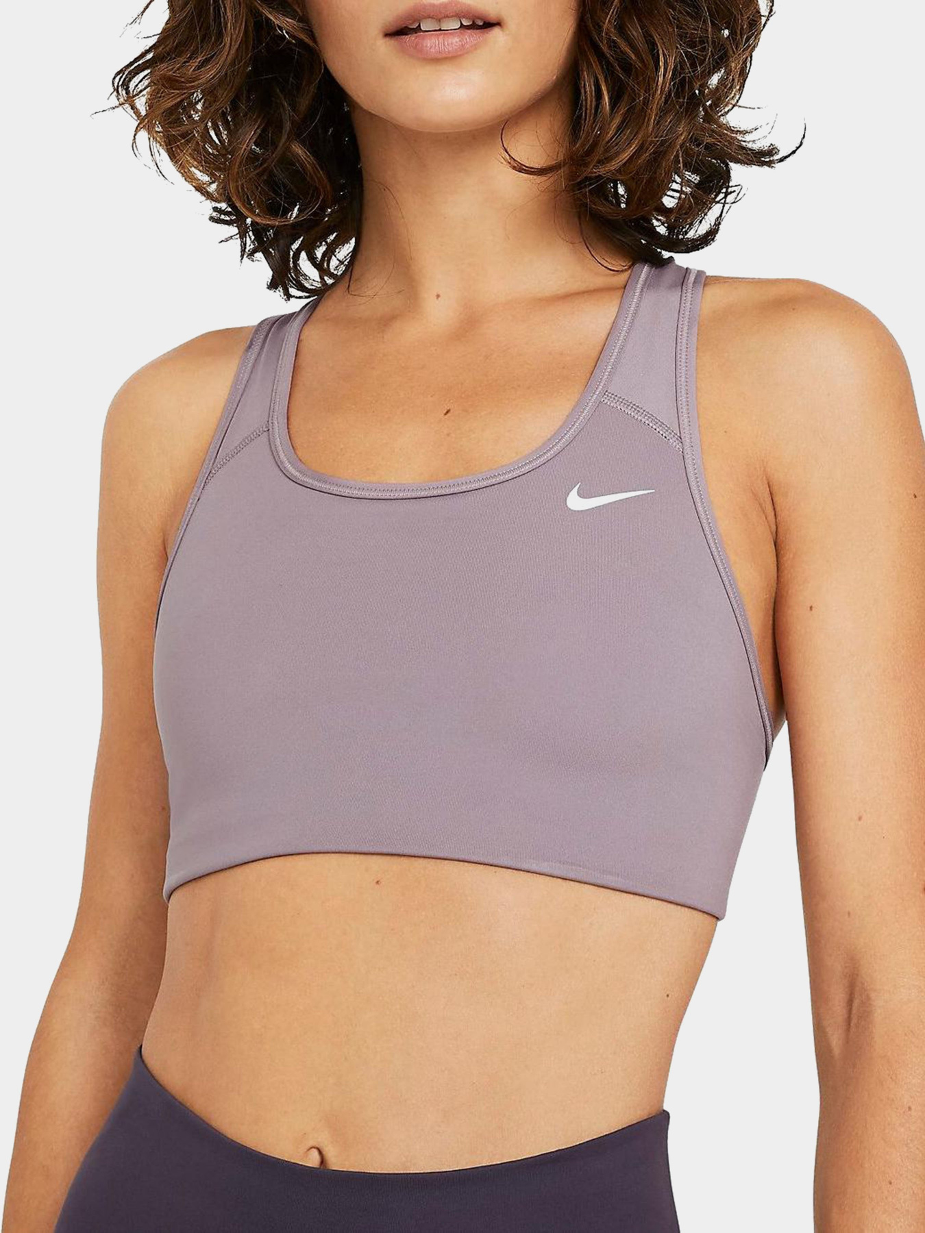 Топ NIKE SWOOSH модель BV3630-531 Фото