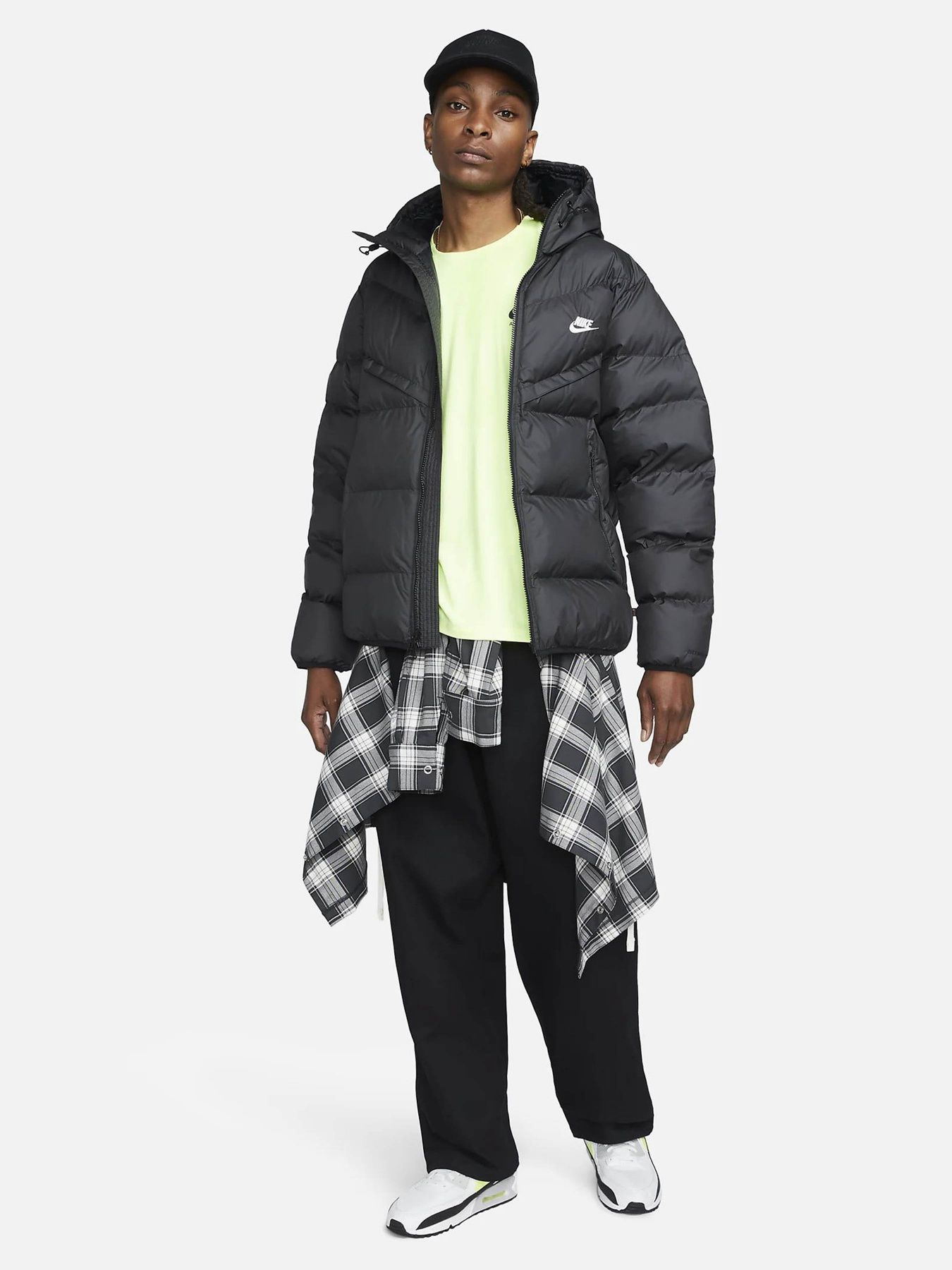 Зимова куртка NIKE Windrunner PrimaLoft® модель FB8185-010 Фото