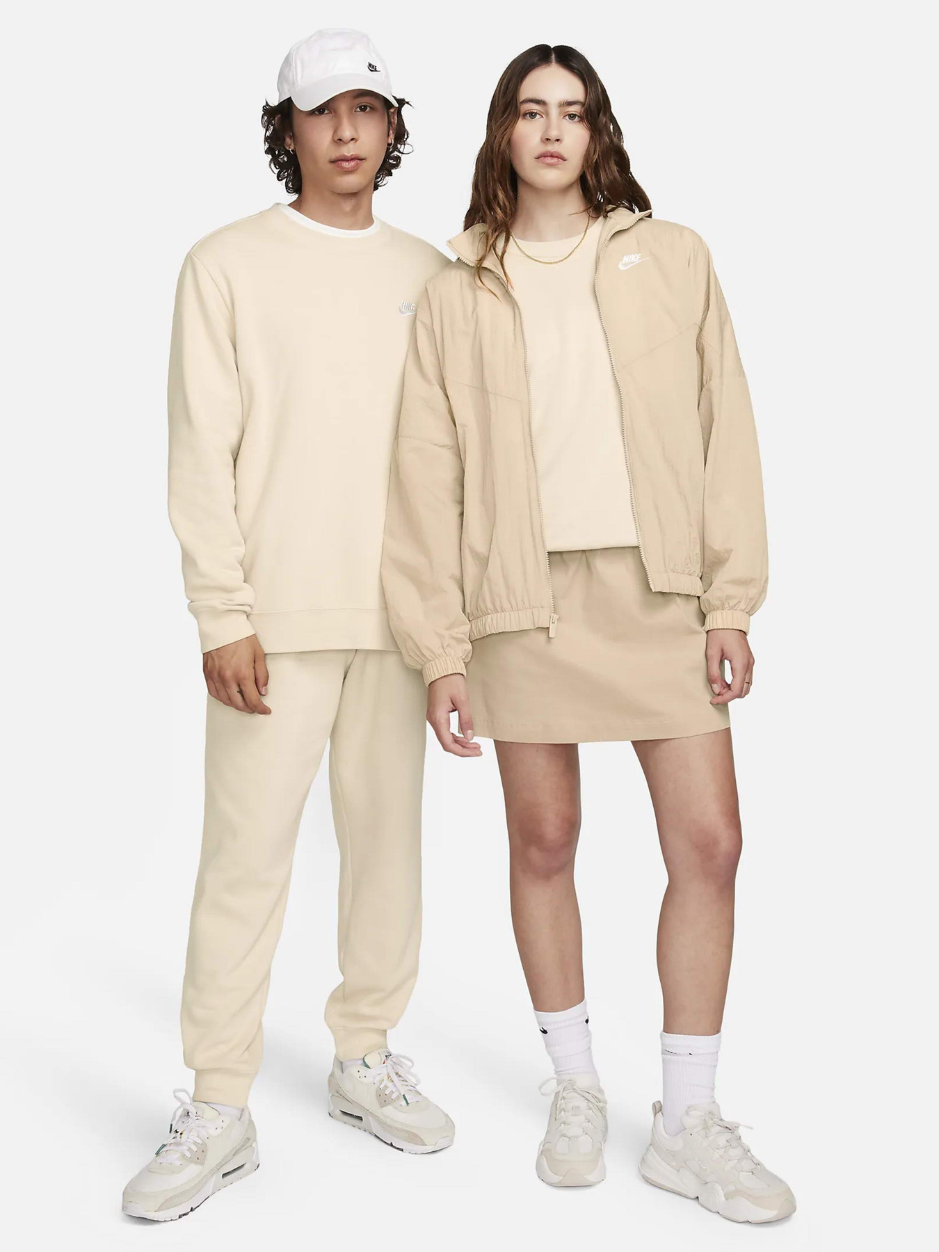 Свитшот NIKE Sportswear Club модель DQ5473-126 Фото