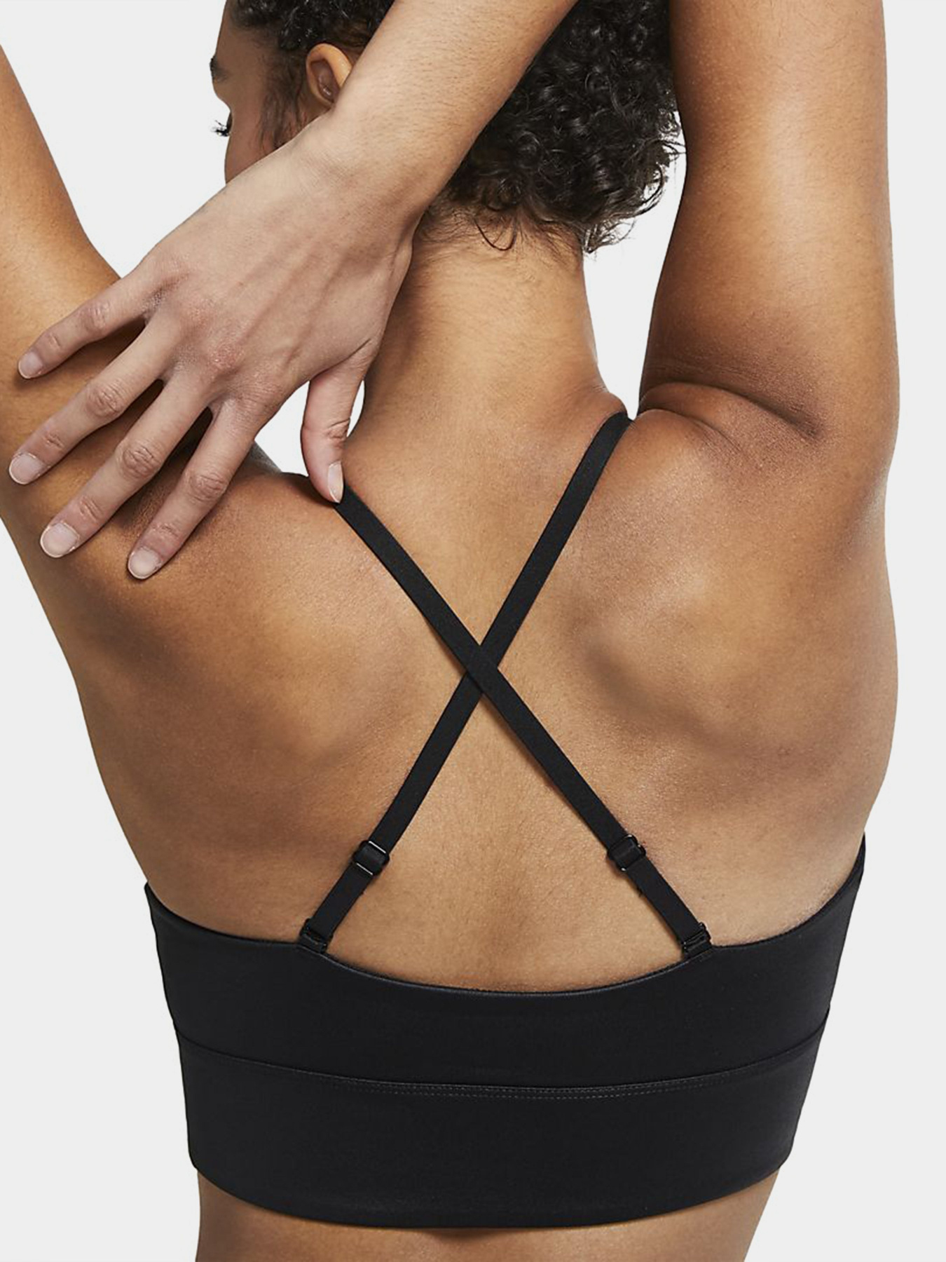 Топ NIKE Indy модель CT3781-010 Фото