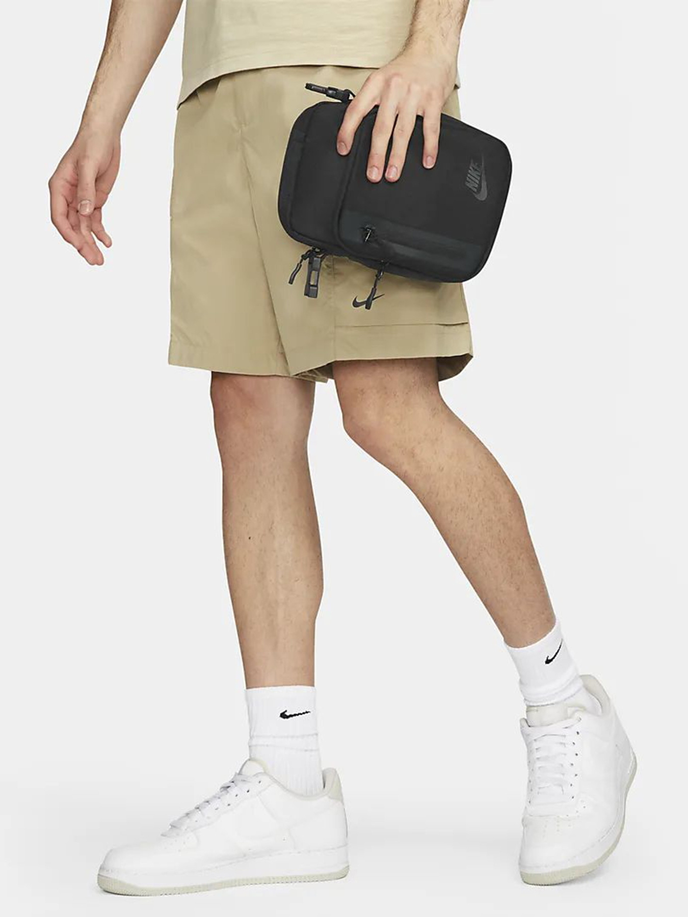 Крос-боді NIKE ELEMENTAL PREMIUM модель DN2557-010 Крос-боді NIKE ELEMENTAL PREMIUM модель DN2557-010 Фото