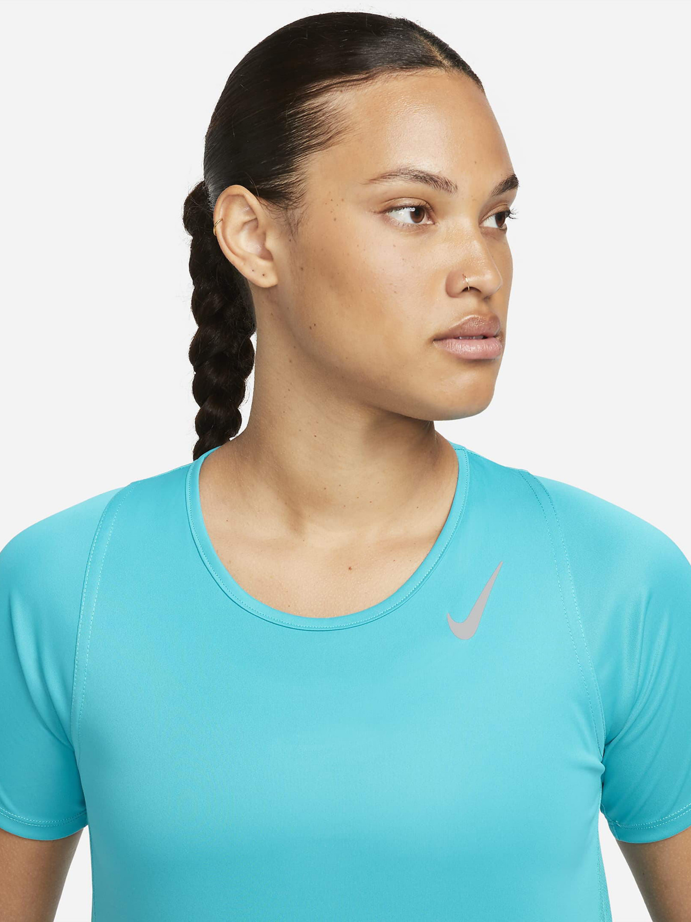 Футболки и поло NIKE Race Top Ss модель DD5927-443 Футболки и поло NIKE Race Top Ss модель DD5927-443 Фото