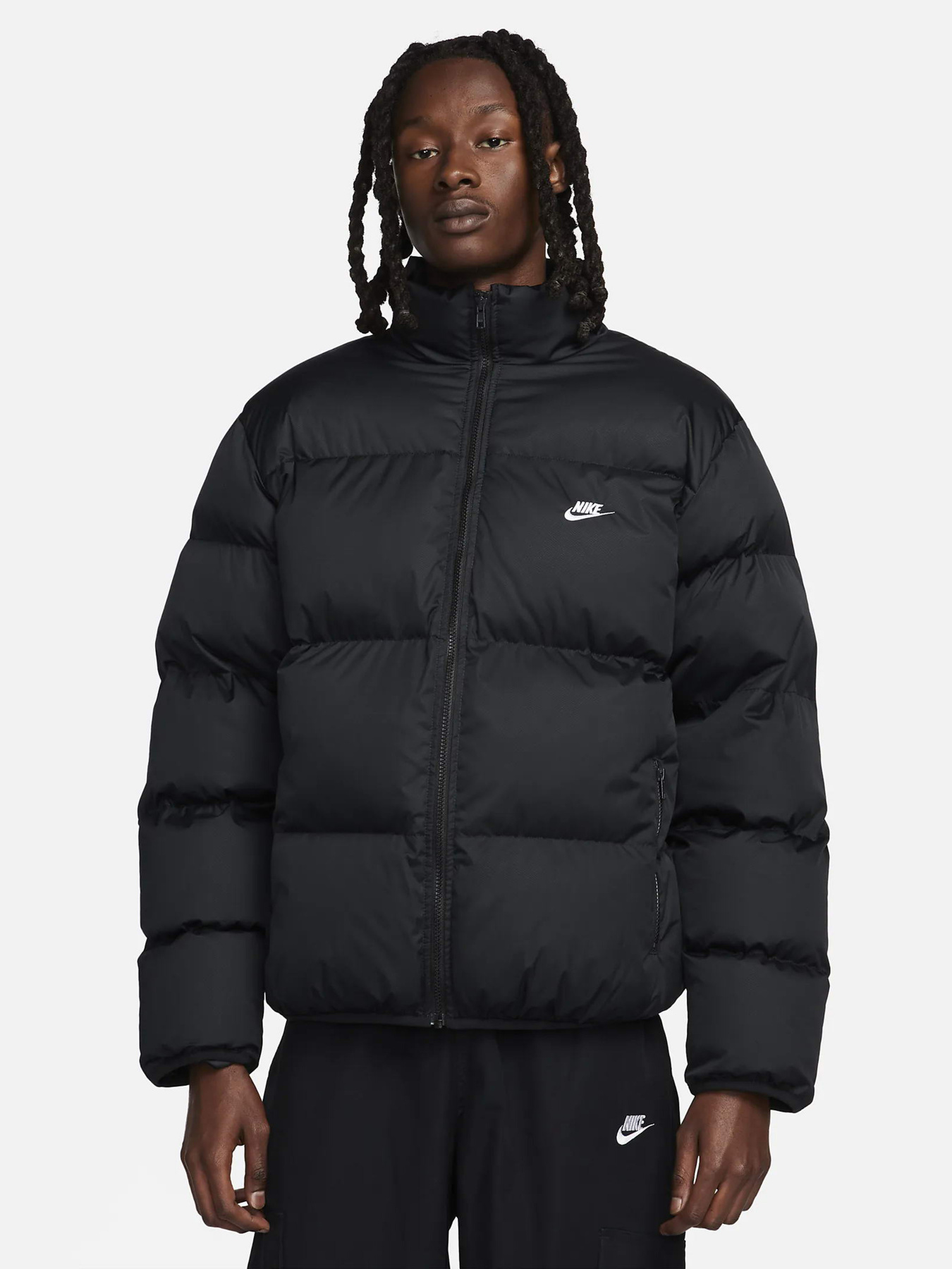 Зимняя куртка NIKE SPORTSWEAR CLUB PUFFER модель FB7368-010 Фото