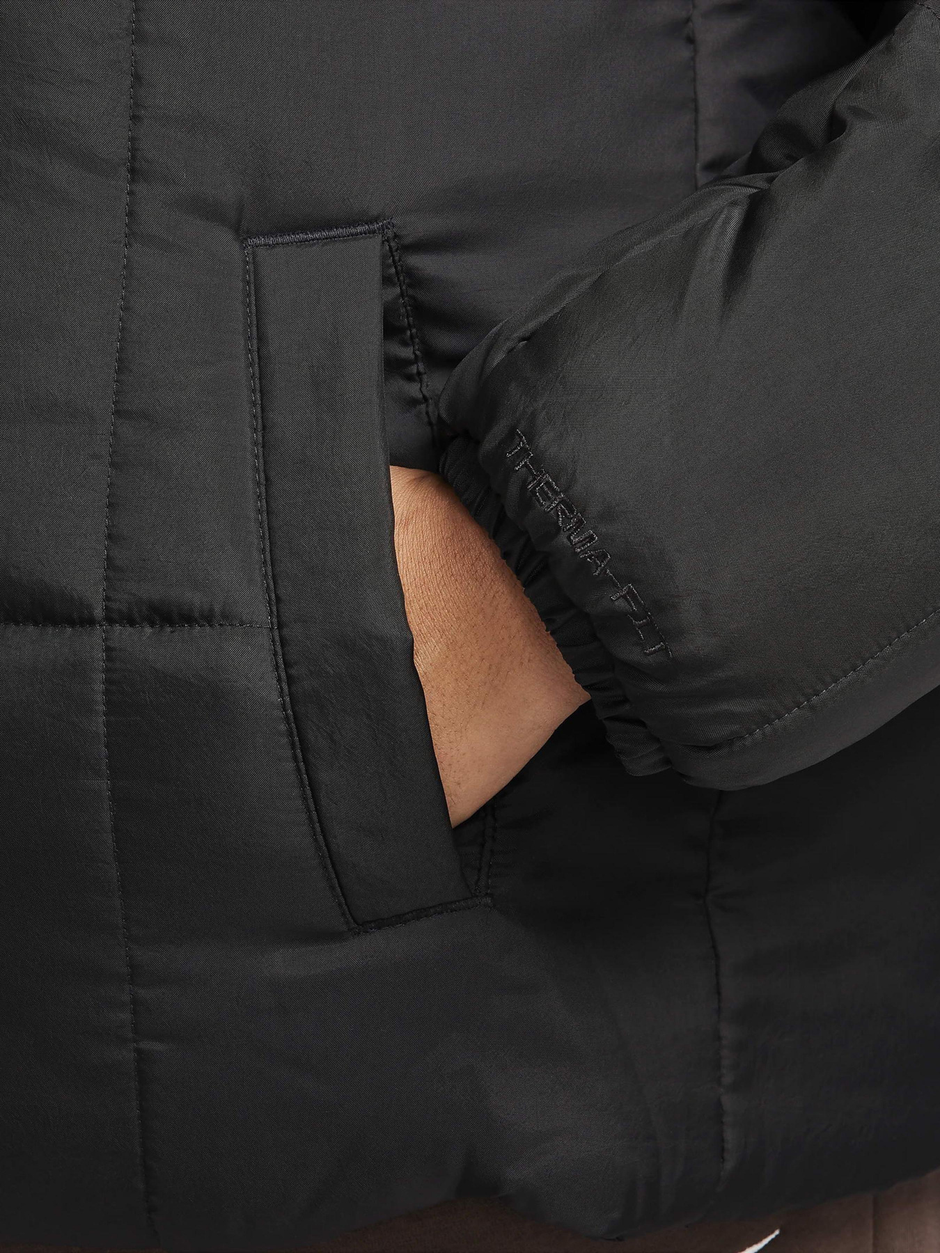 Зимова куртка NIKE Clsc Puff модель FB7674-010 Фото