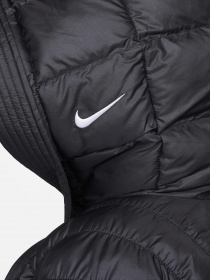 Зимова куртка NIKE Sportswear Swoosh Puffer PrimaLoft® модель FB8729-010 Фото